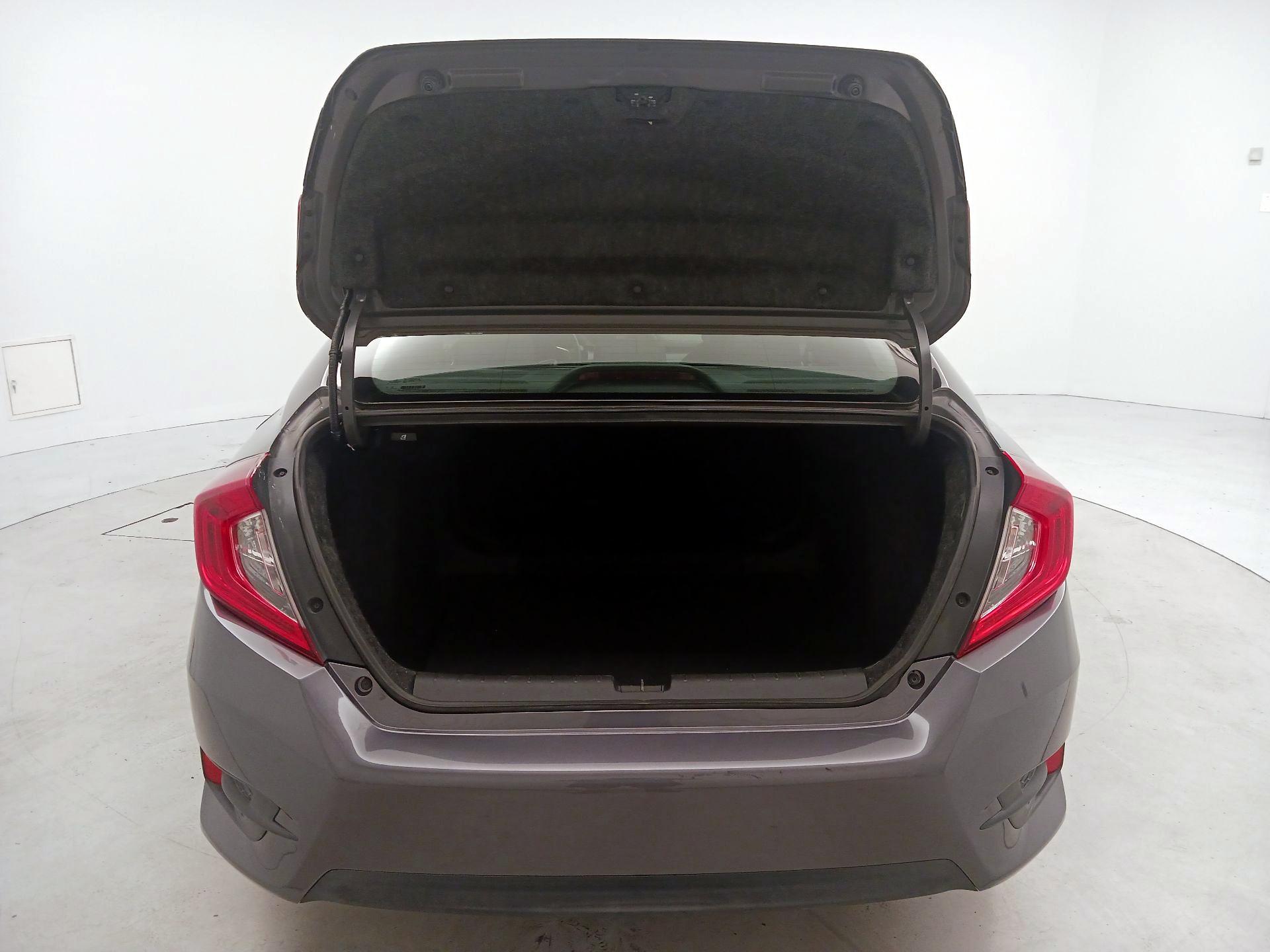 Thumbnail: 2017 Honda Civic - 19