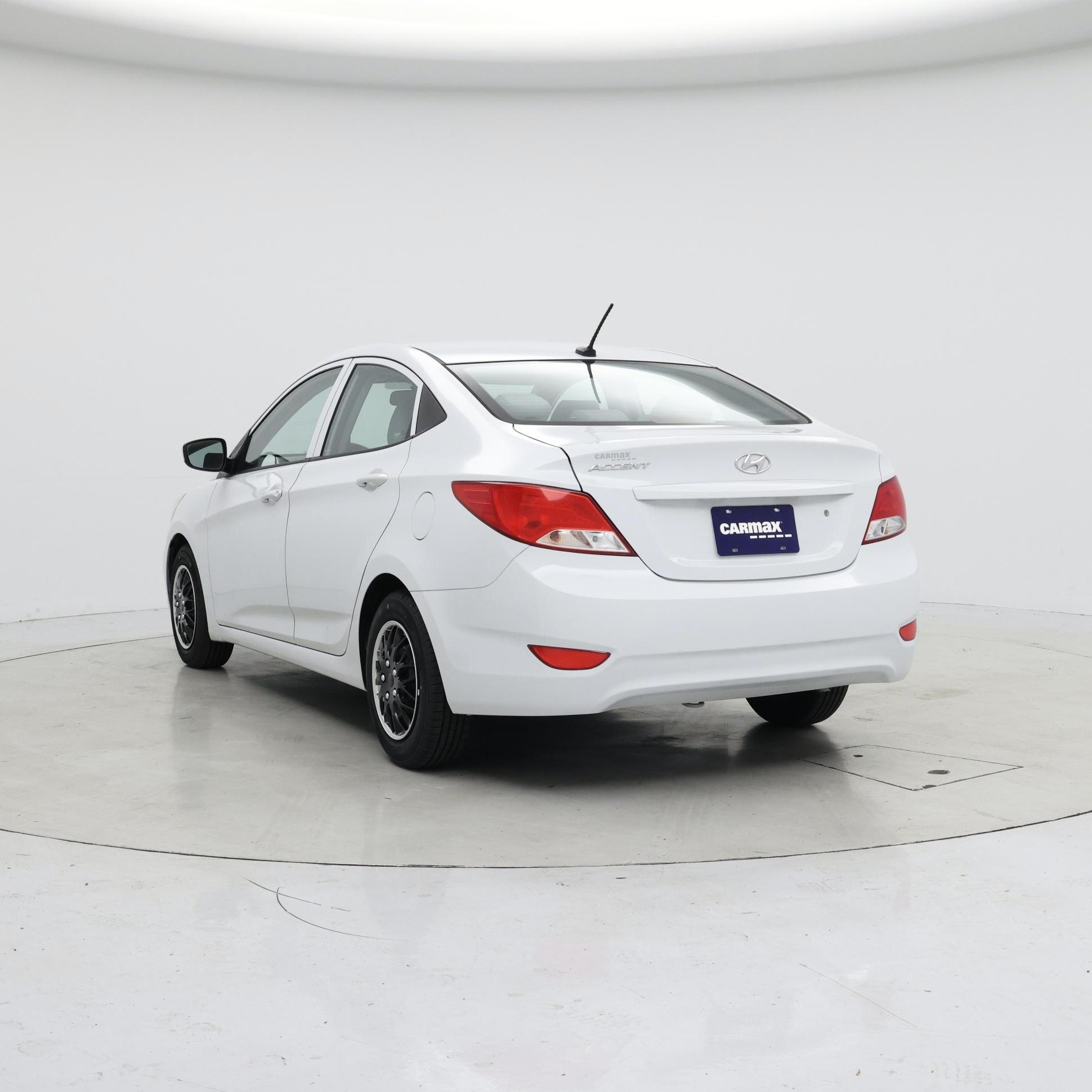 Thumbnail: 2017 Hyundai Accent - 2