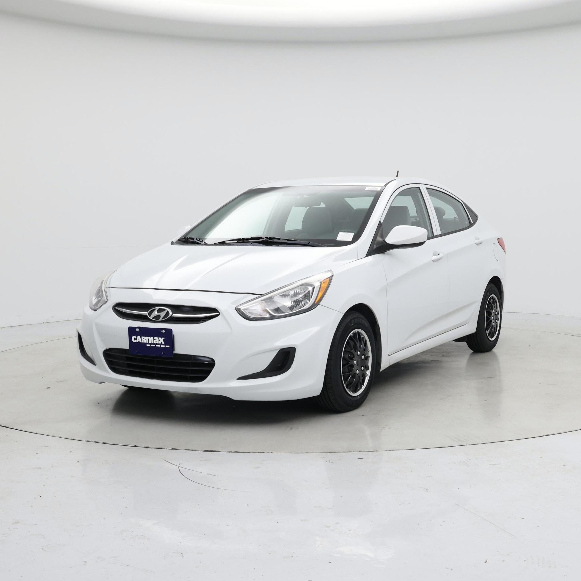 Thumbnail: 2017 Hyundai Accent - 4