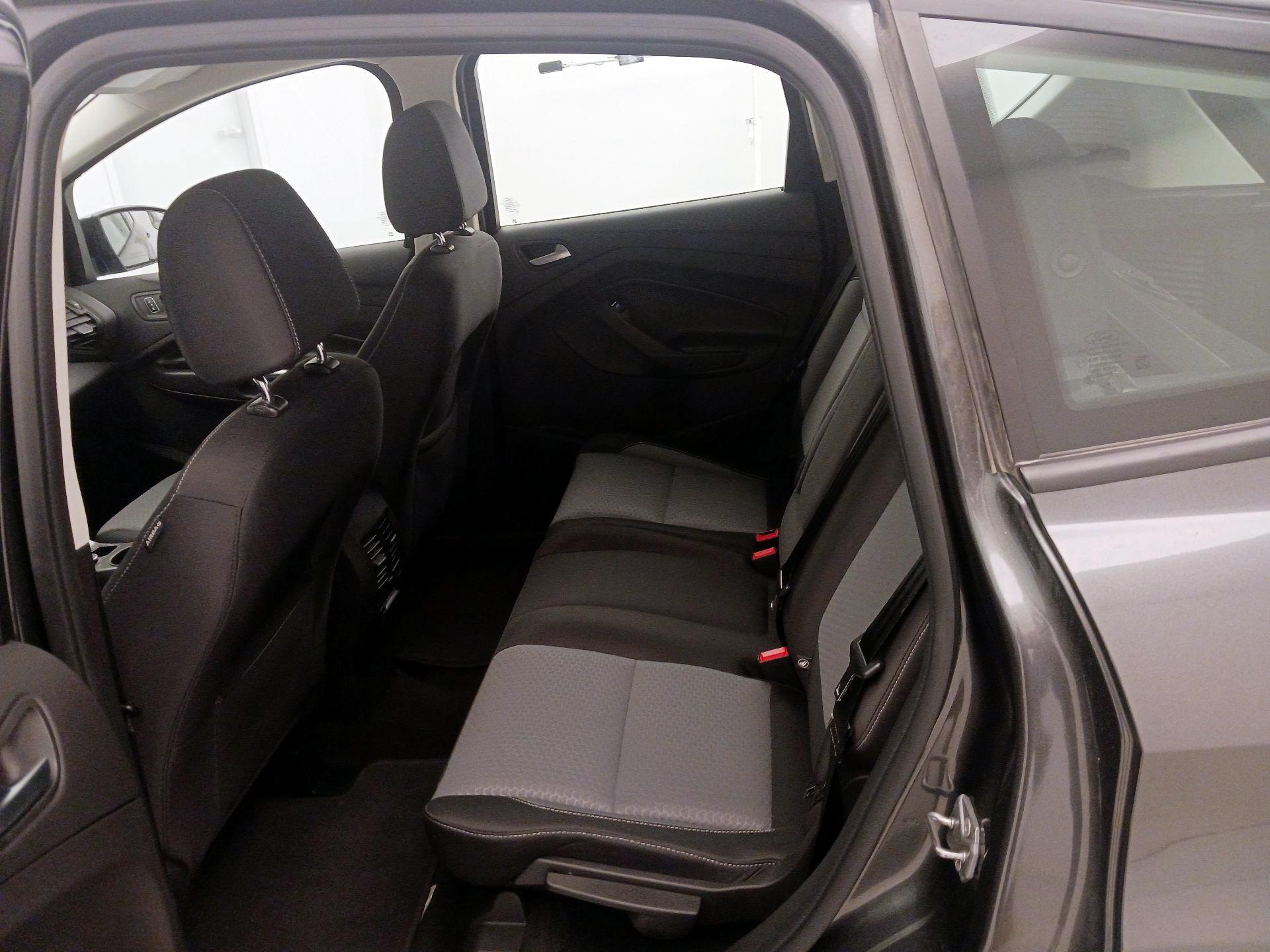 Thumbnail: 2017 Ford C-Max - 18