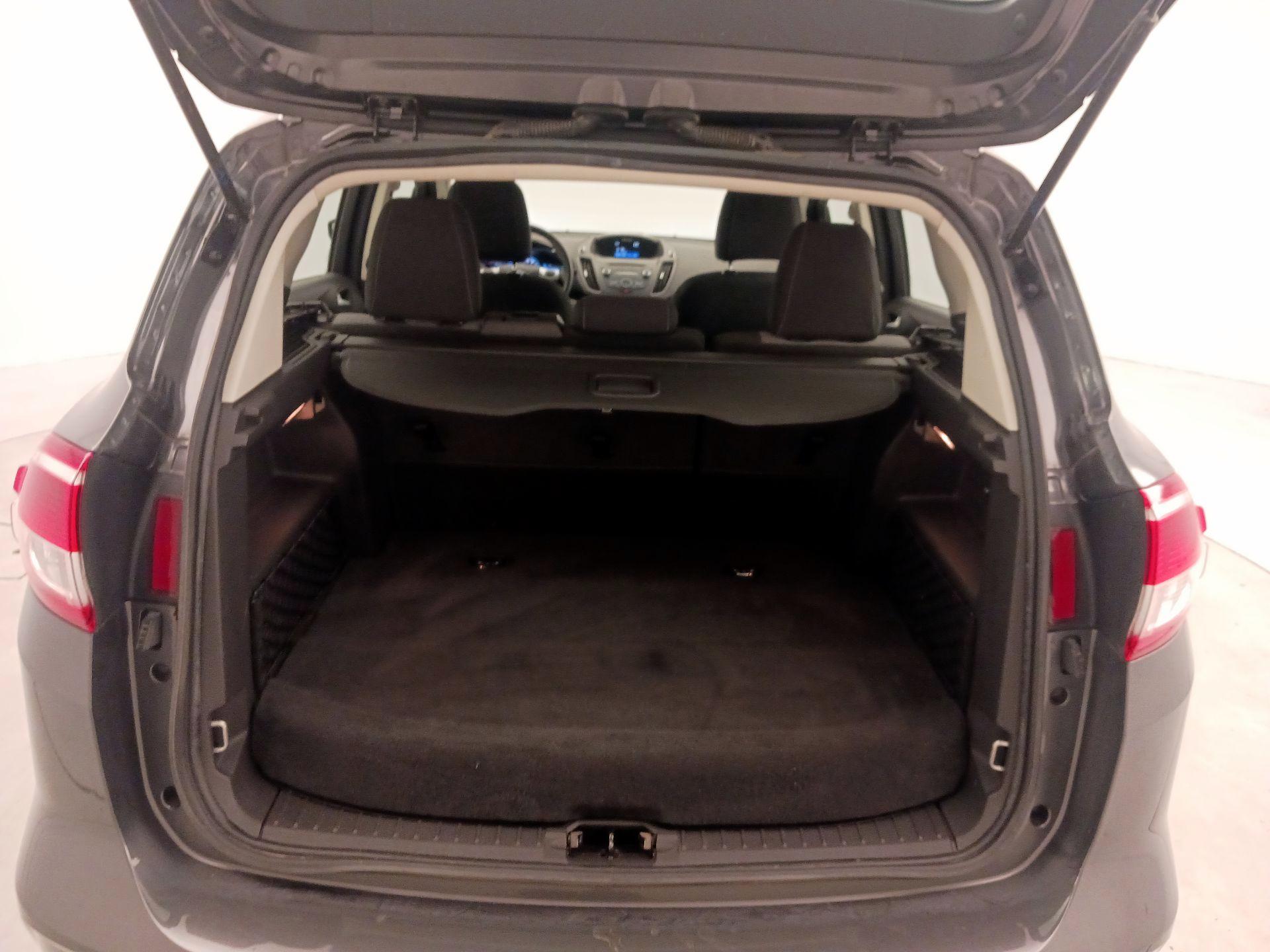 Thumbnail: 2017 Ford C-Max - 19