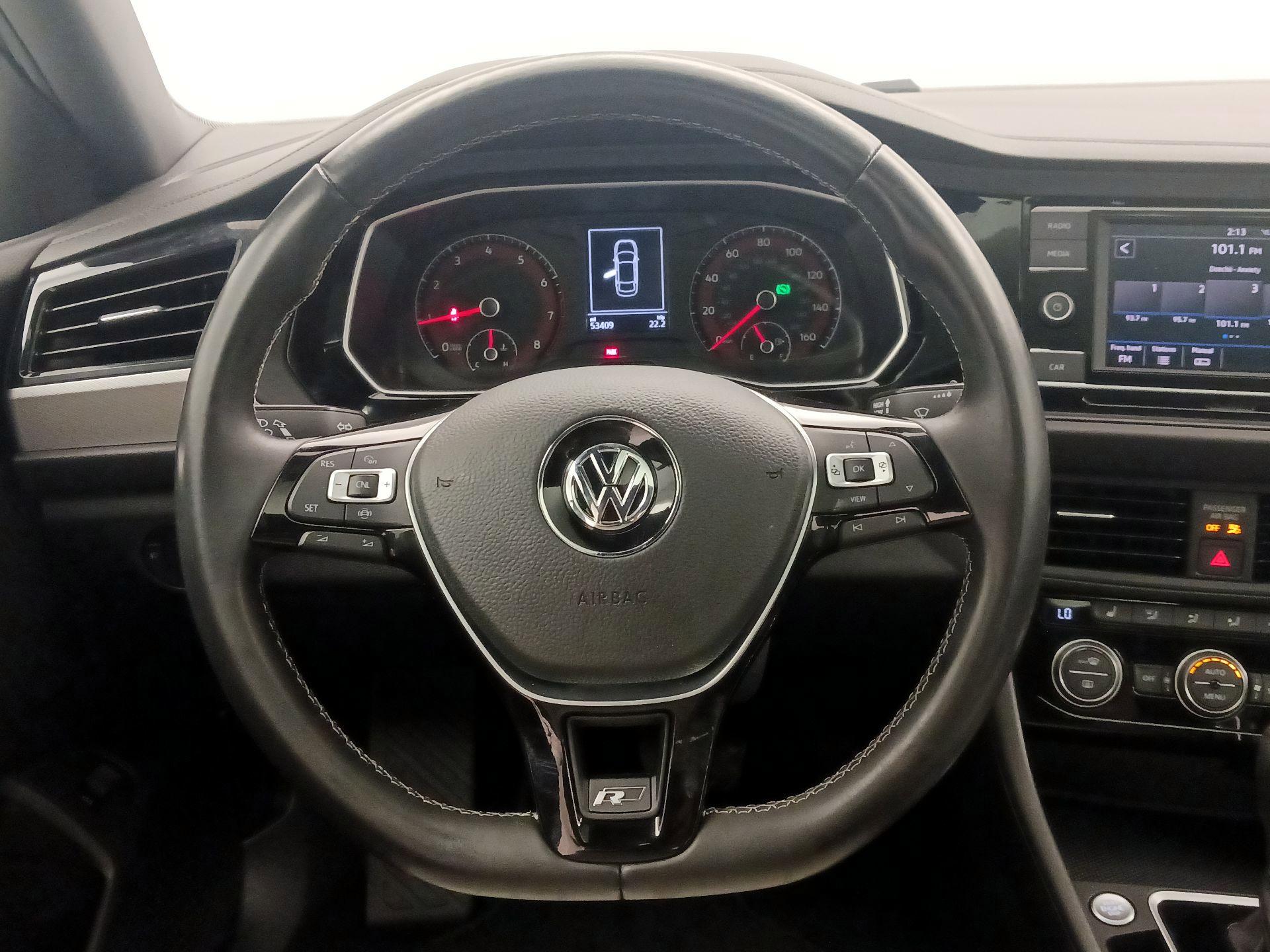 Thumbnail: 2019 Volkswagen Jetta - 10