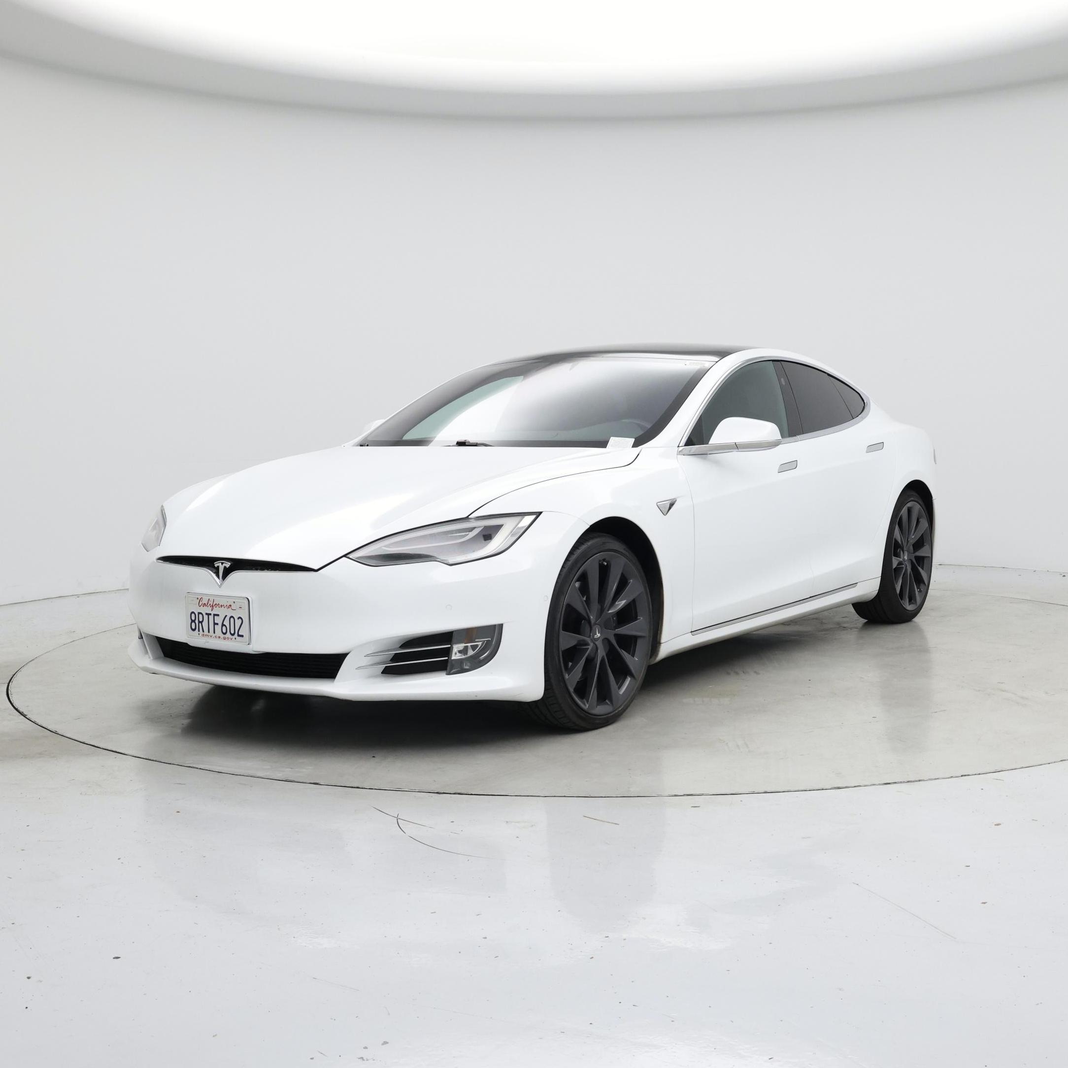 Thumbnail: 2020 Tesla Model S - 4