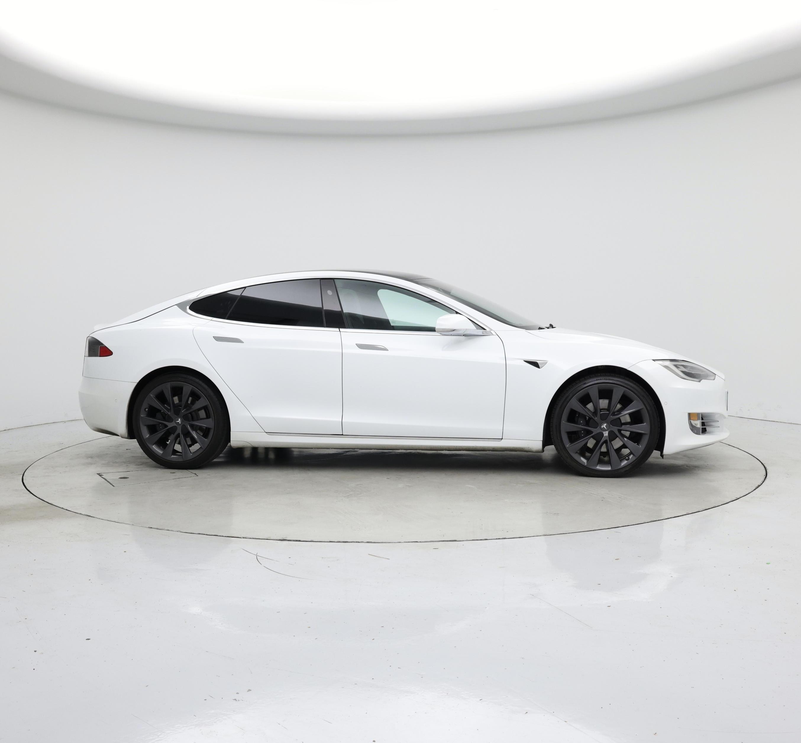 Thumbnail: 2020 Tesla Model S - 7