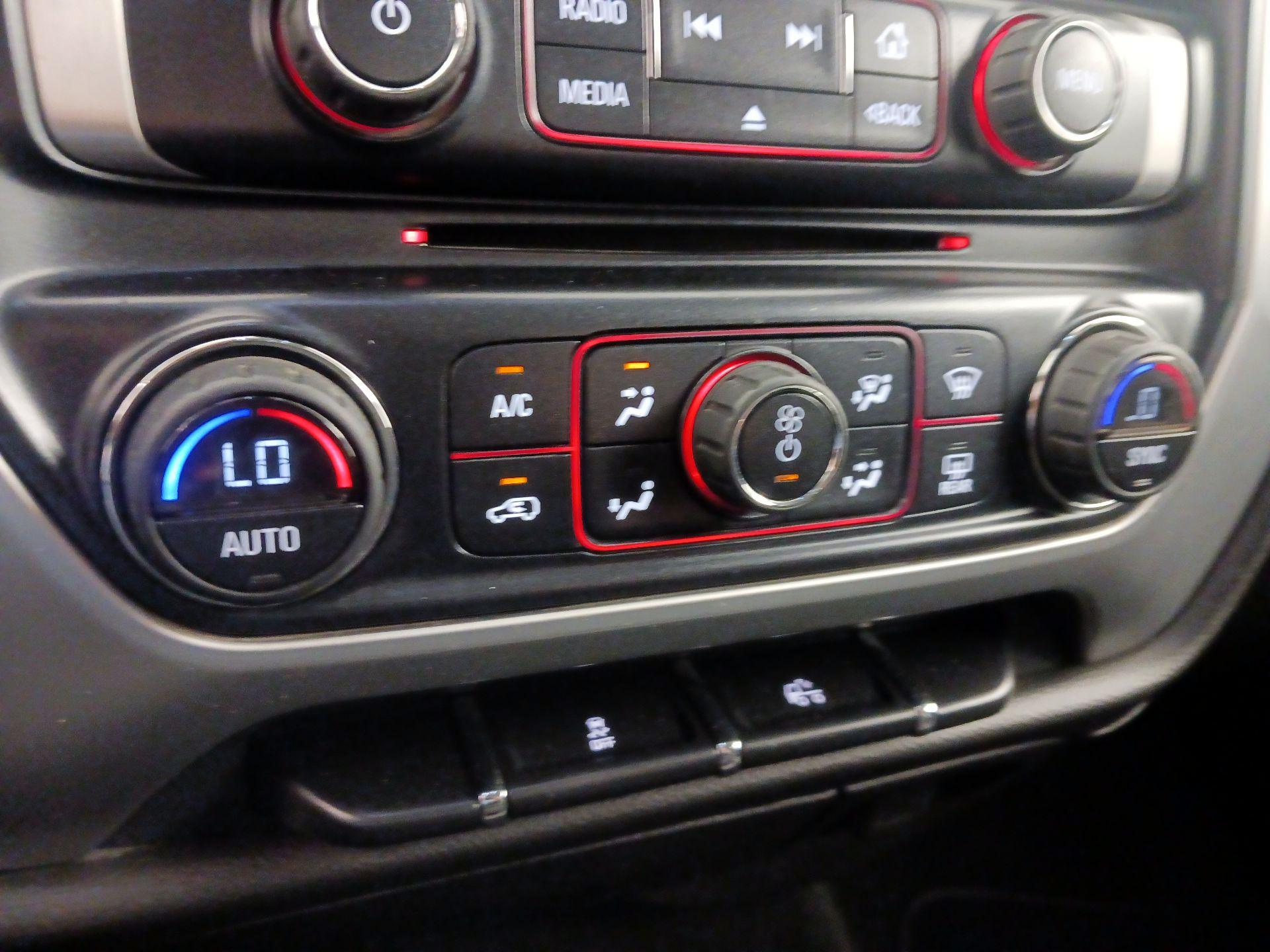 Thumbnail: 2014 GMC Sierra 1500 - 16