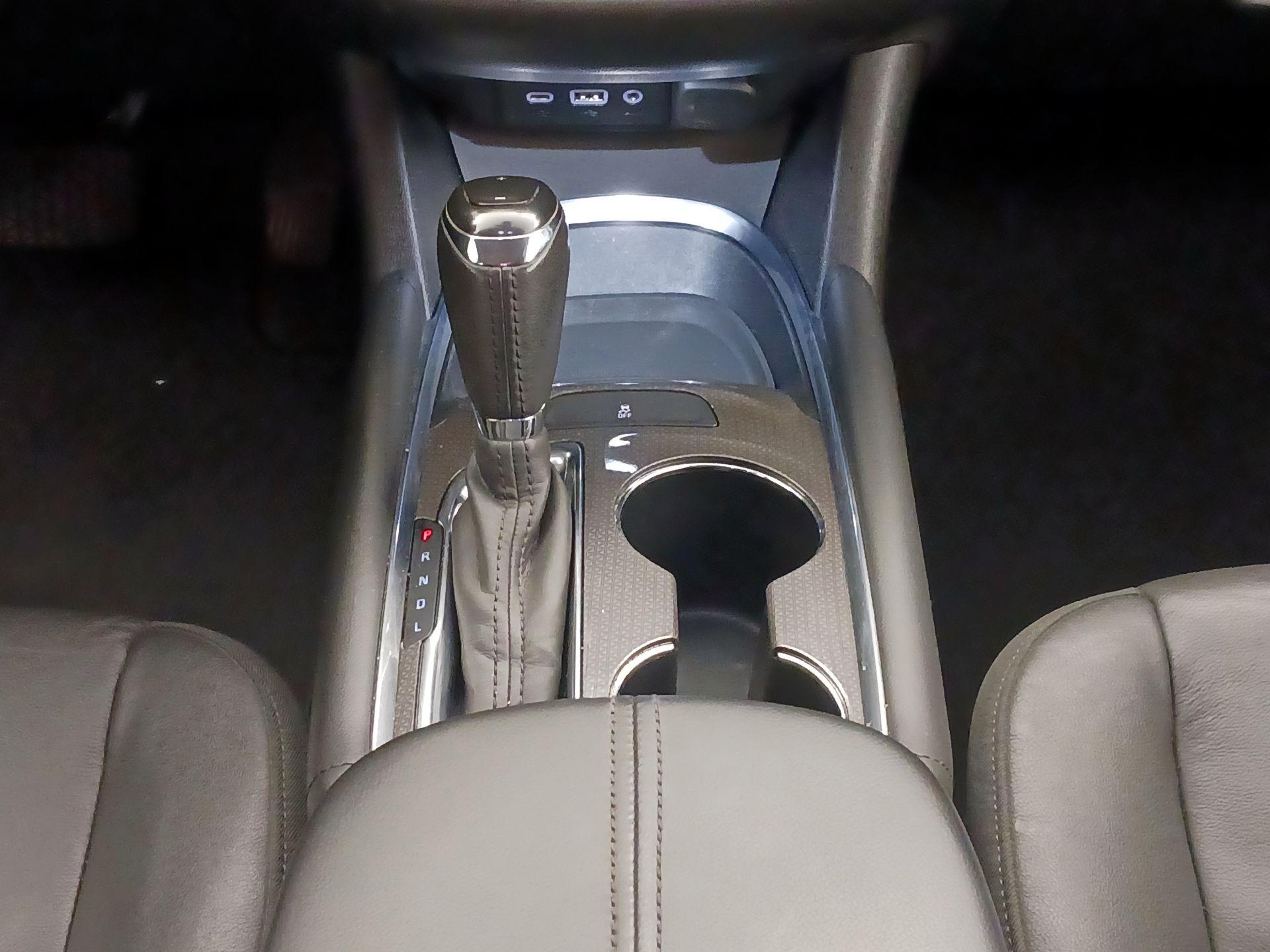 Thumbnail: 2019 Chevrolet Malibu - 17