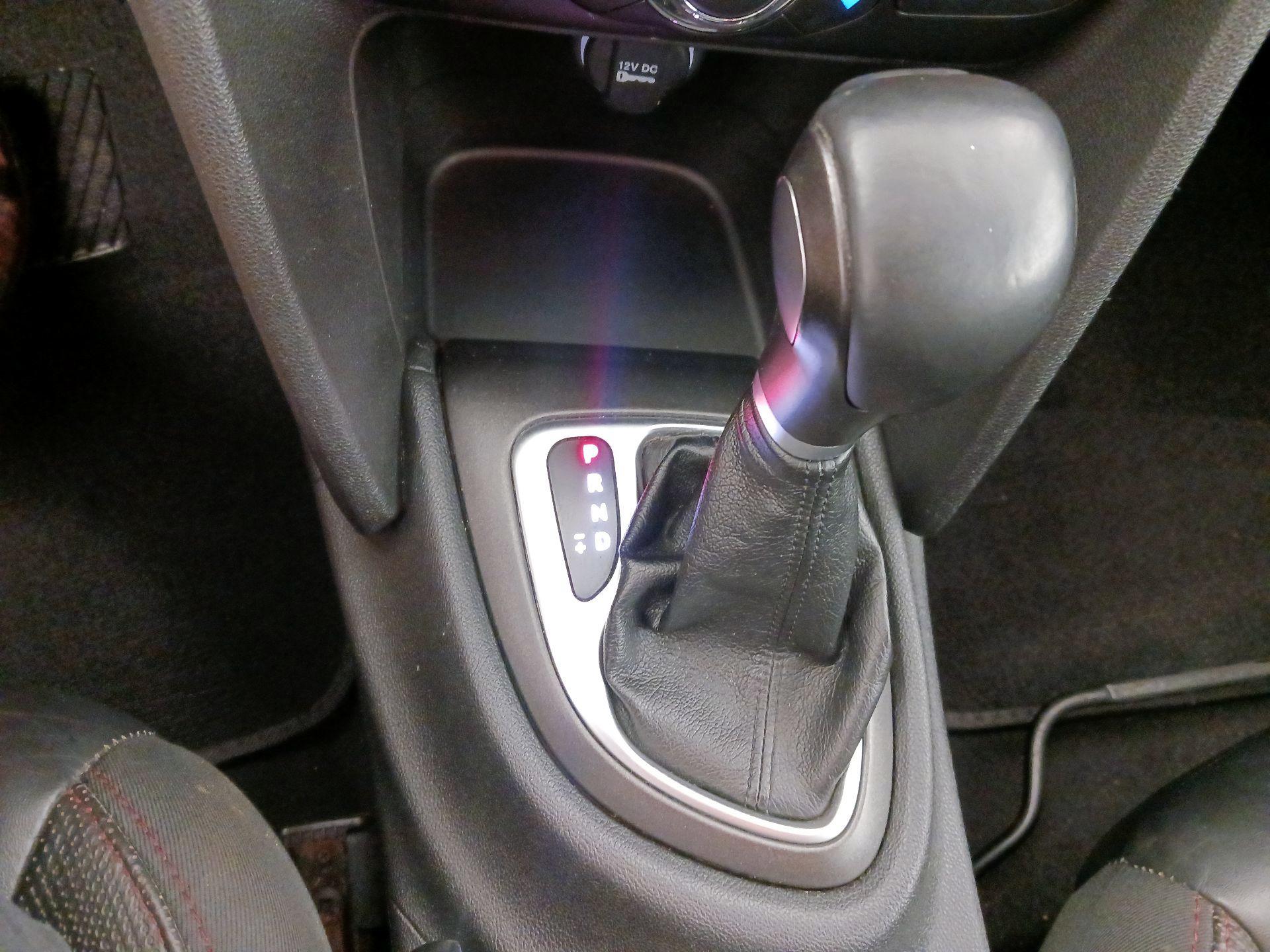 Thumbnail: 2015 Dodge Dart - 17