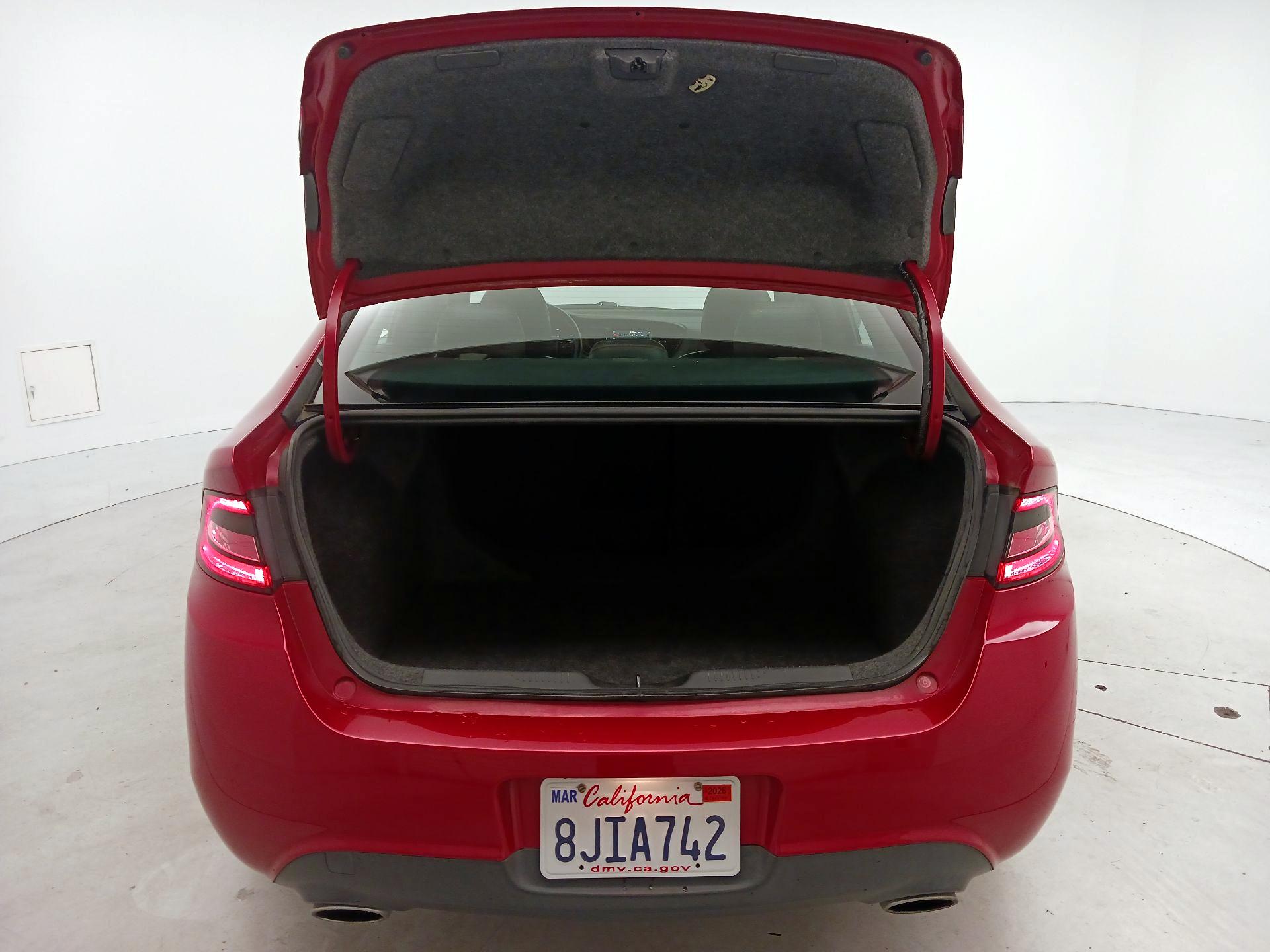 Thumbnail: 2015 Dodge Dart - 20