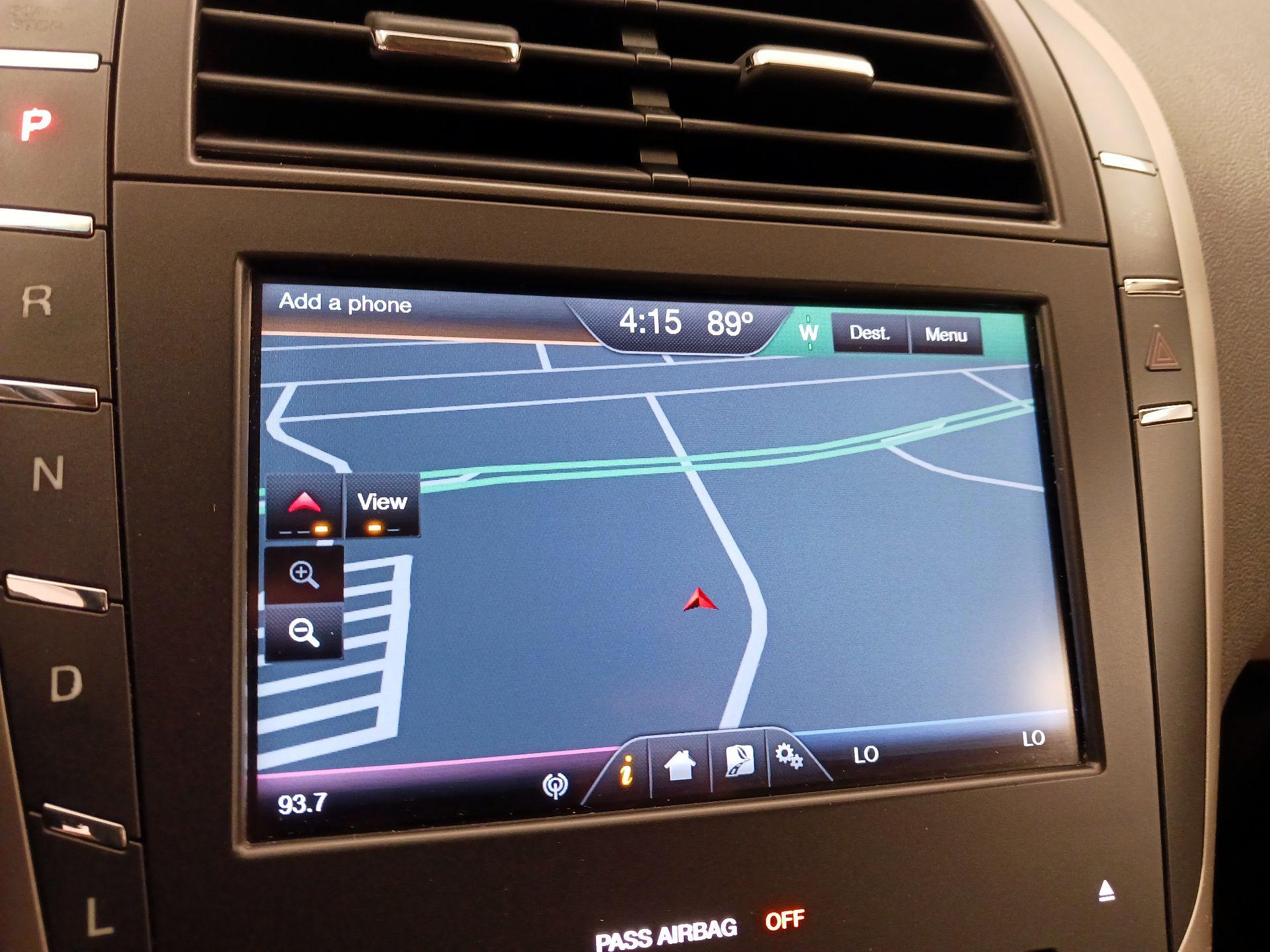 Thumbnail: 2016 Lincoln MKZ - 14