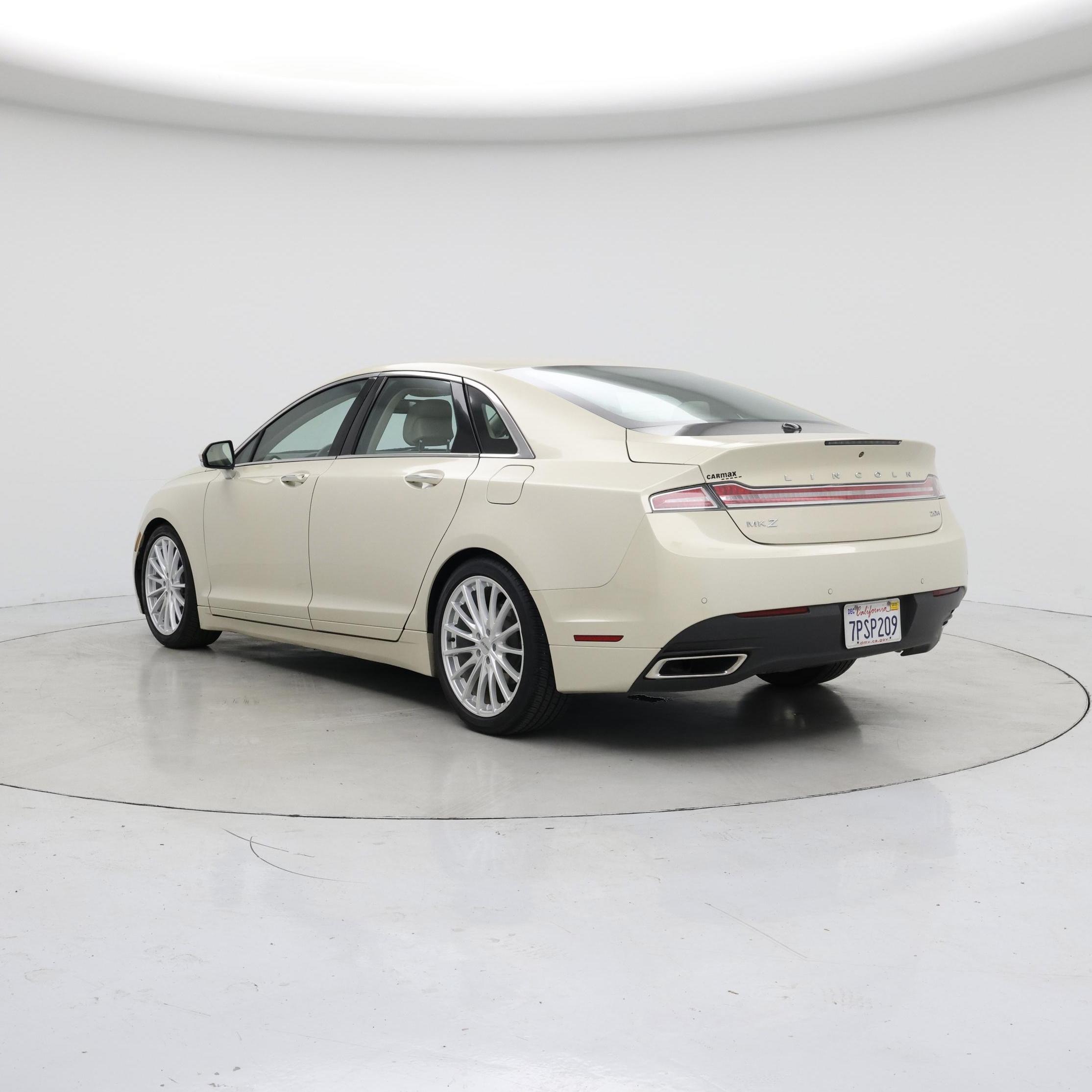 Thumbnail: 2016 Lincoln MKZ - 2