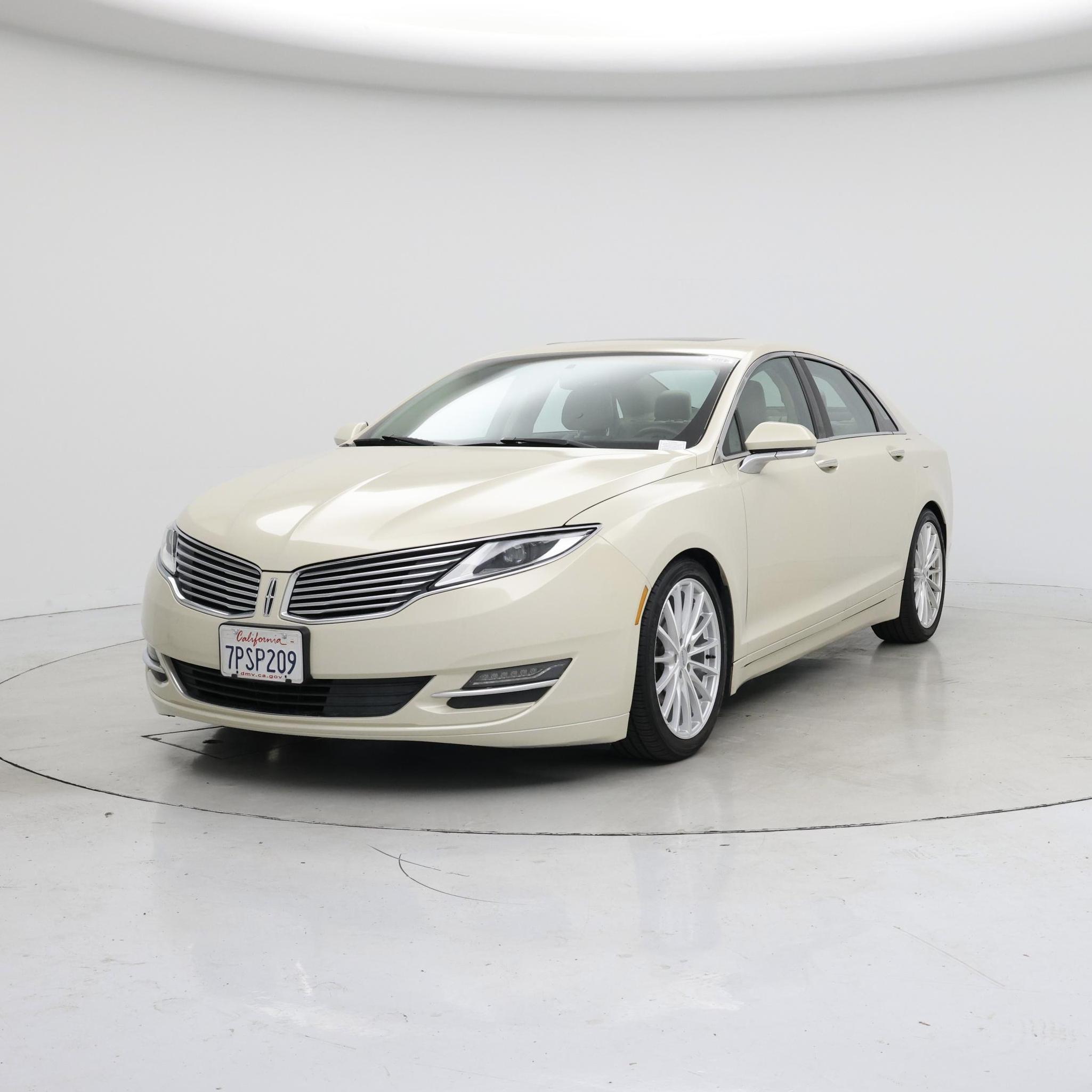 Thumbnail: 2016 Lincoln MKZ - 4