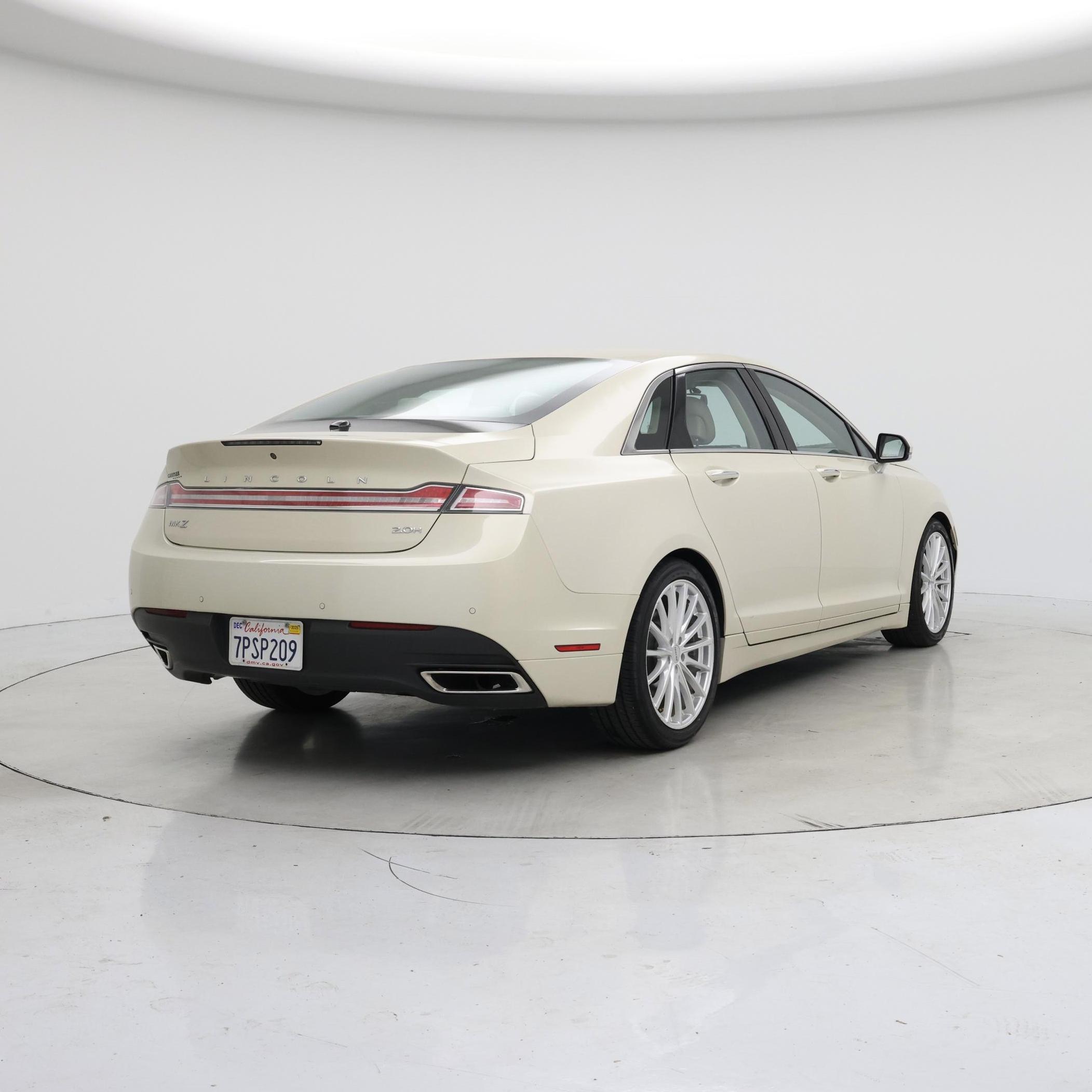 Thumbnail: 2016 Lincoln MKZ - 8