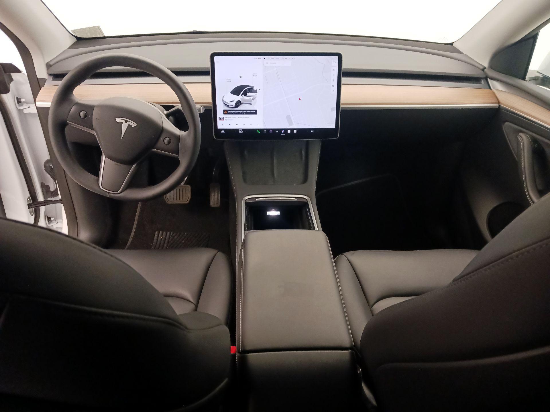 Thumbnail: 2023 Tesla Model Y - 9