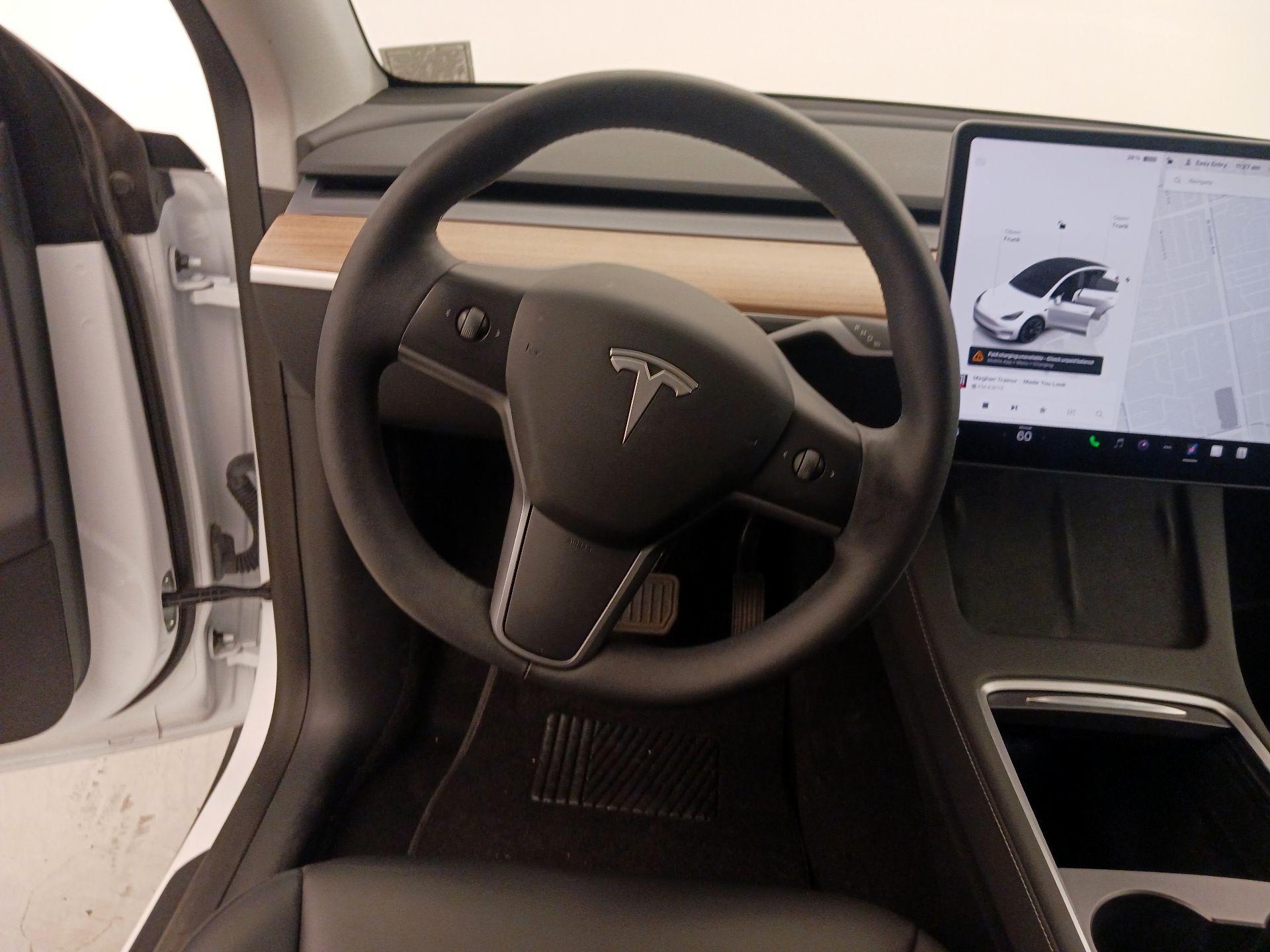 Thumbnail: 2023 Tesla Model Y - 10
