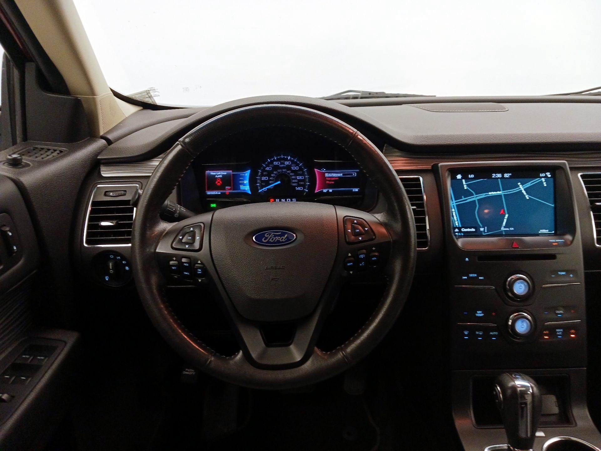 Thumbnail: 2016 Ford Flex - 10