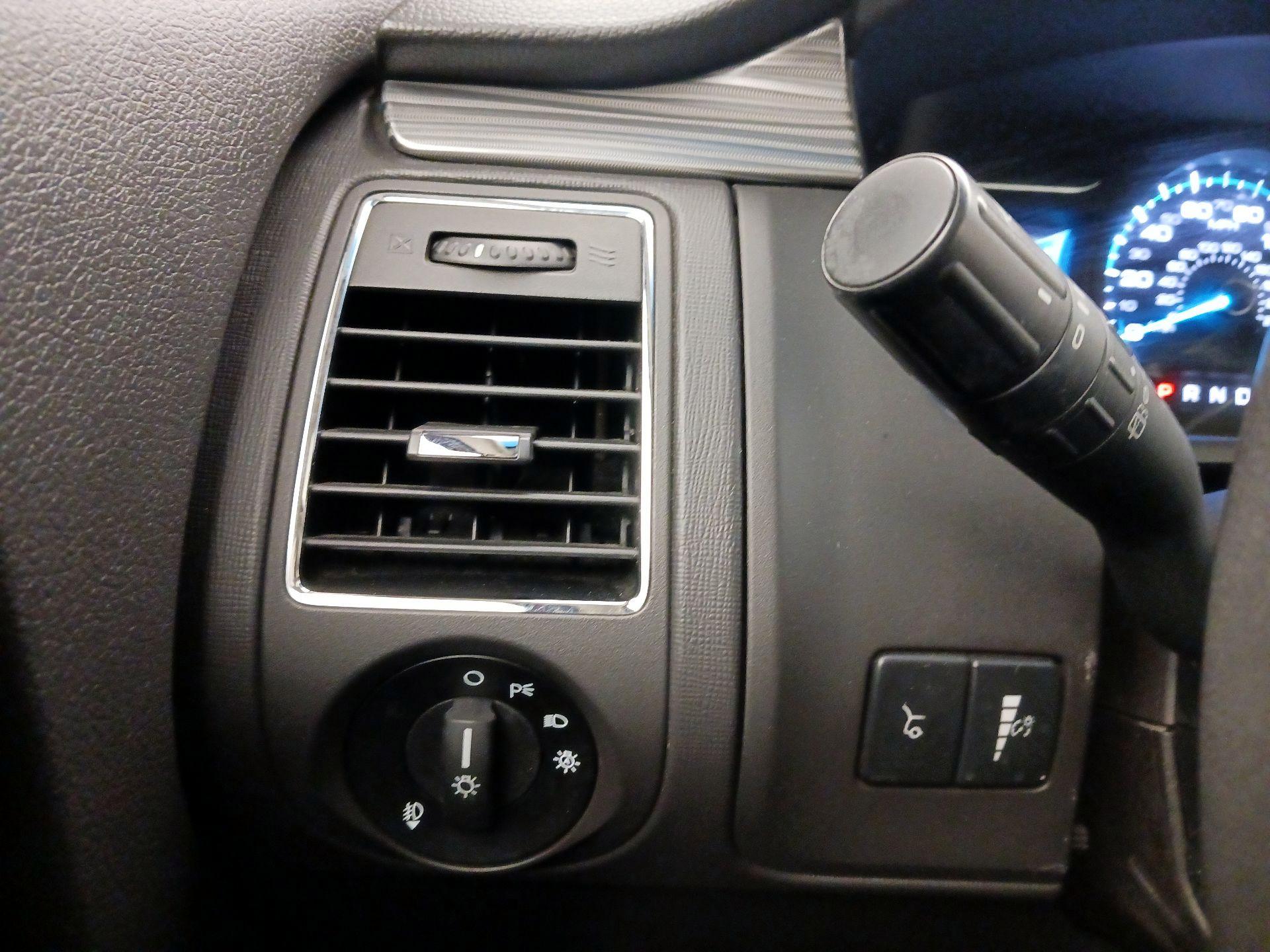 Thumbnail: 2016 Ford Flex - 13