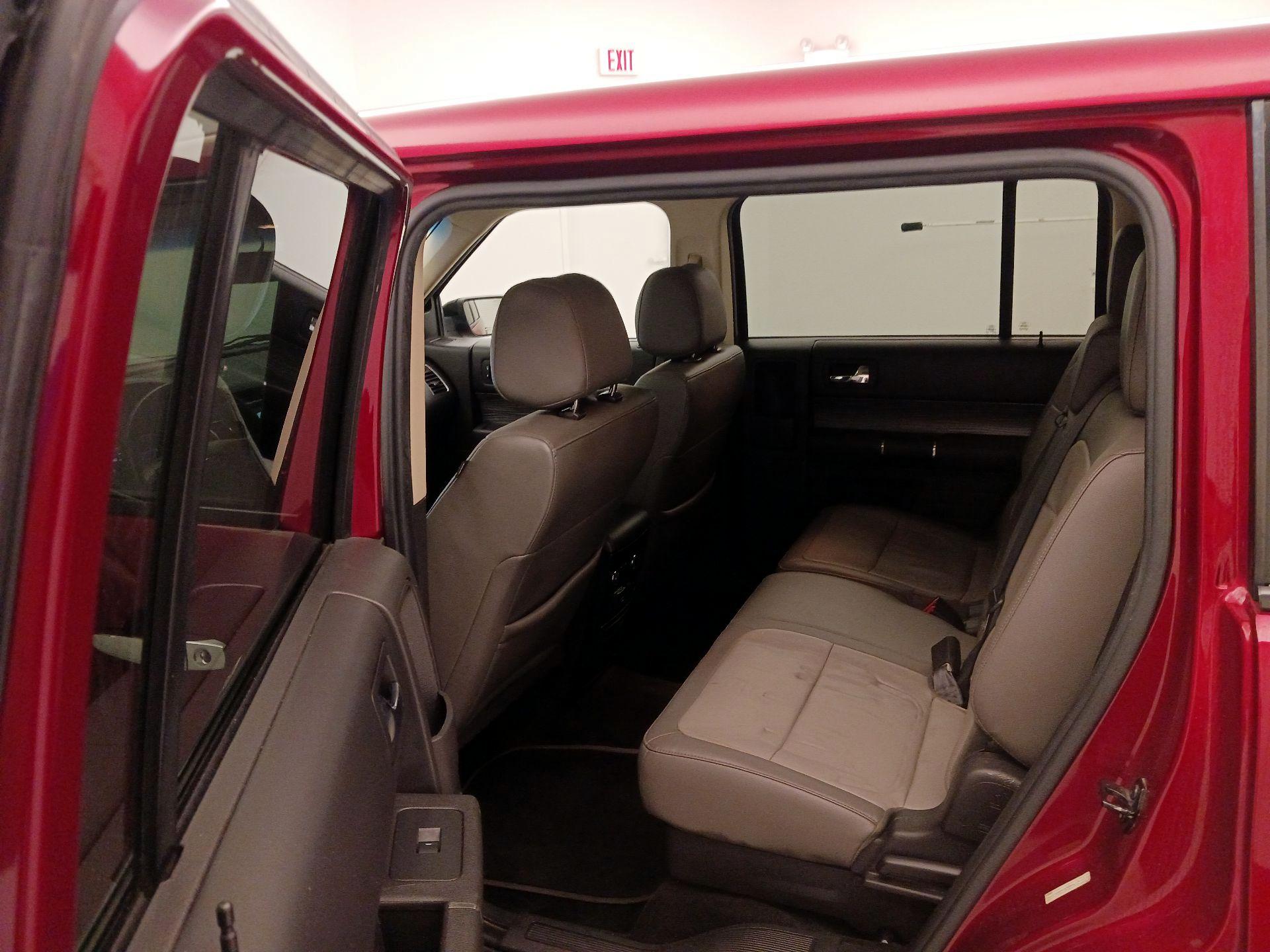 Thumbnail: 2016 Ford Flex - 20