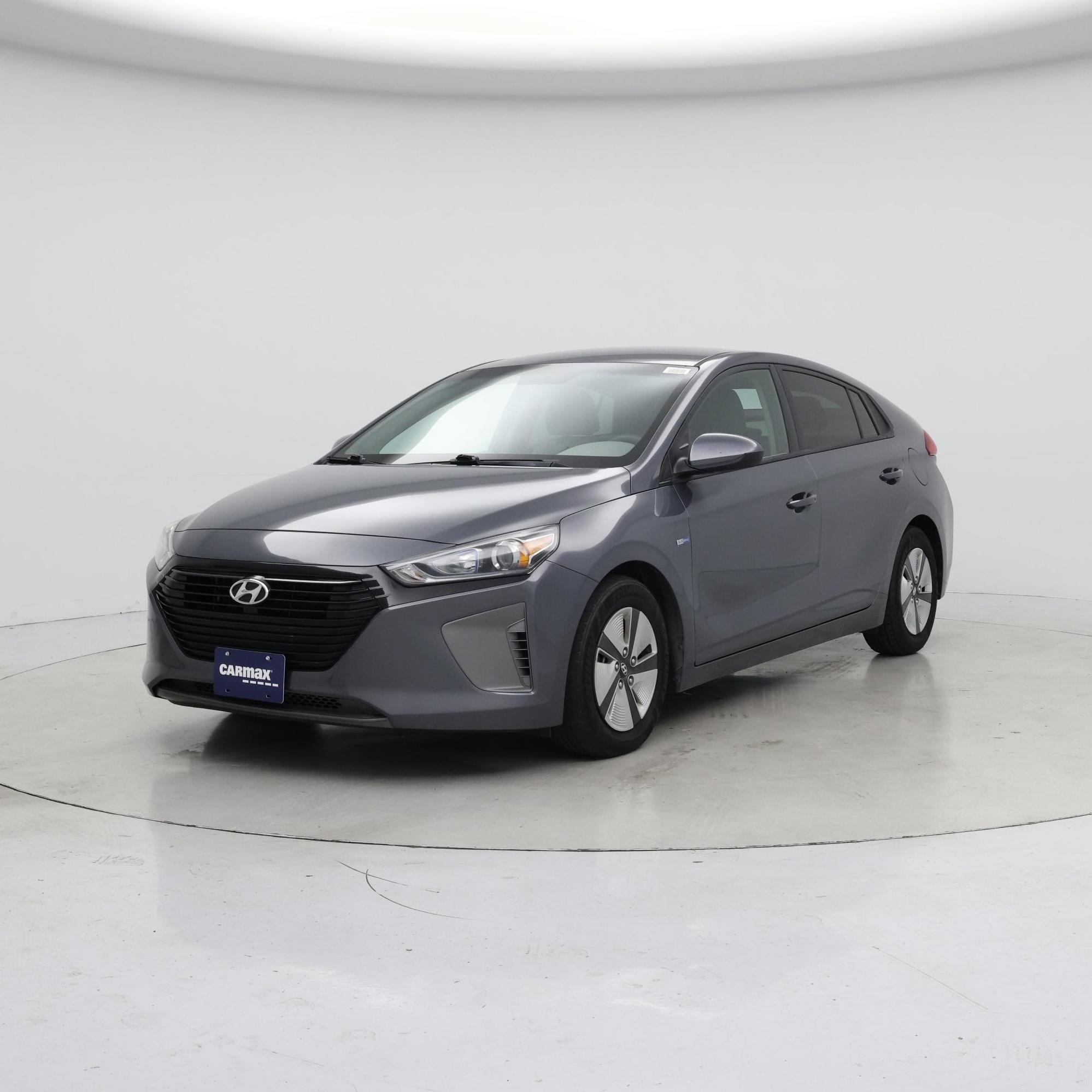 Thumbnail: 2019 Hyundai Ioniq - 4
