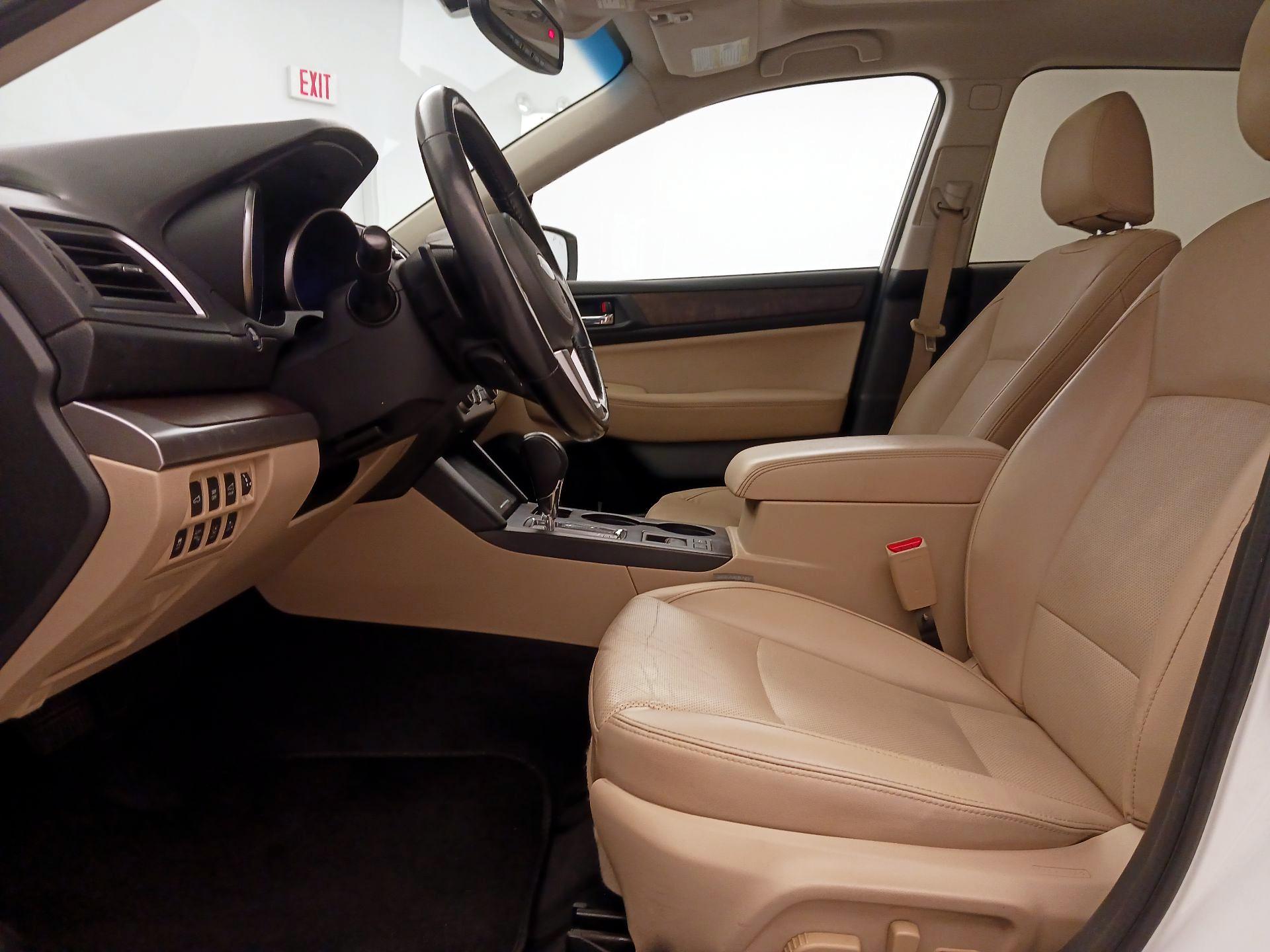 Thumbnail: 2016 Subaru Outback - 11