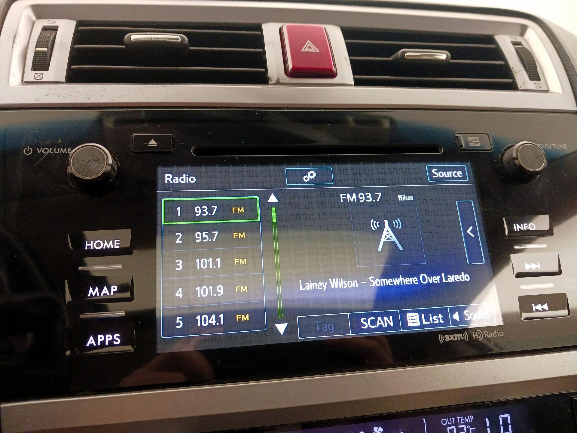 Thumbnail: 2016 Subaru Outback - 15