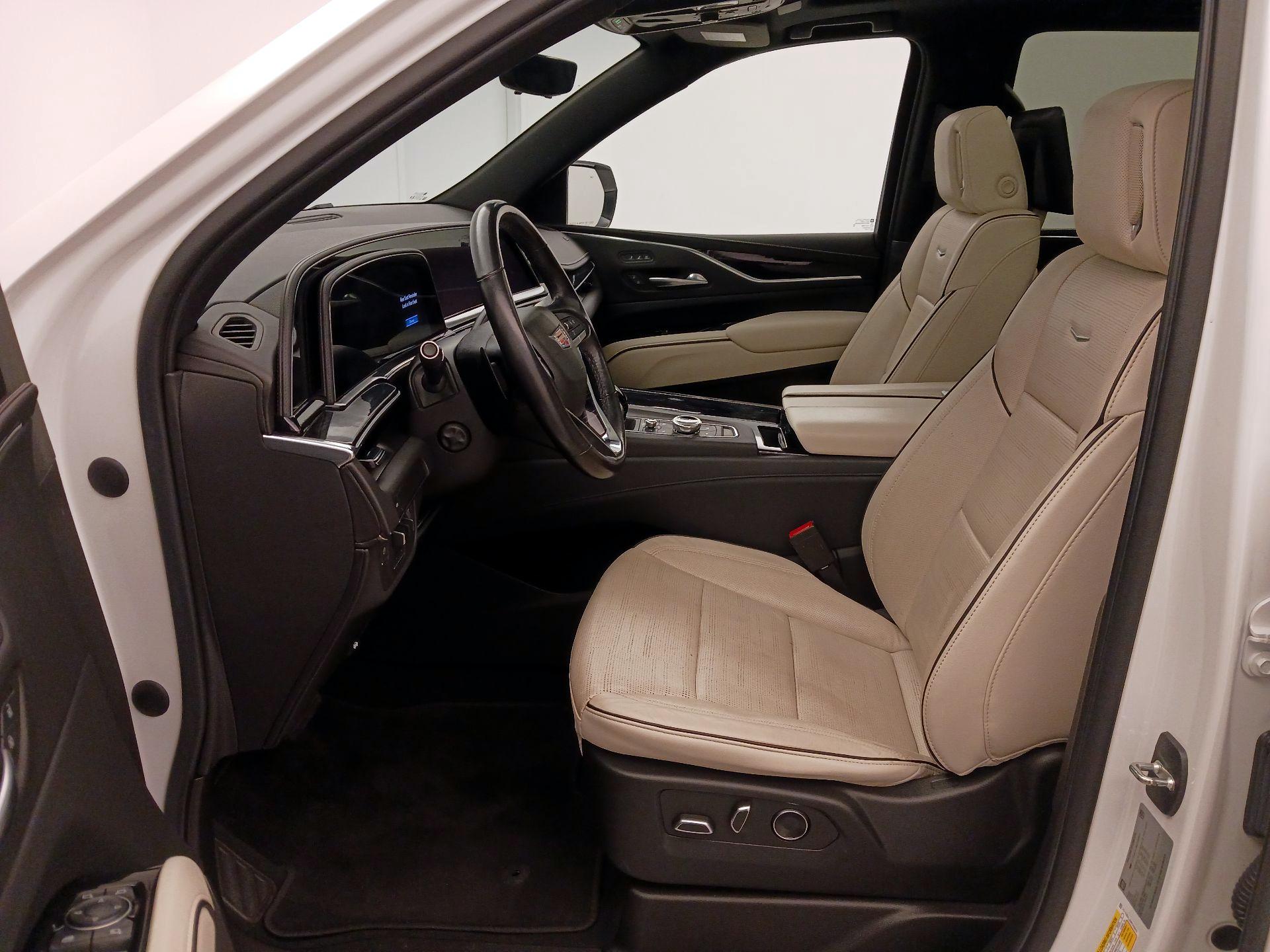Thumbnail: 2021 Cadillac Escalade - 11