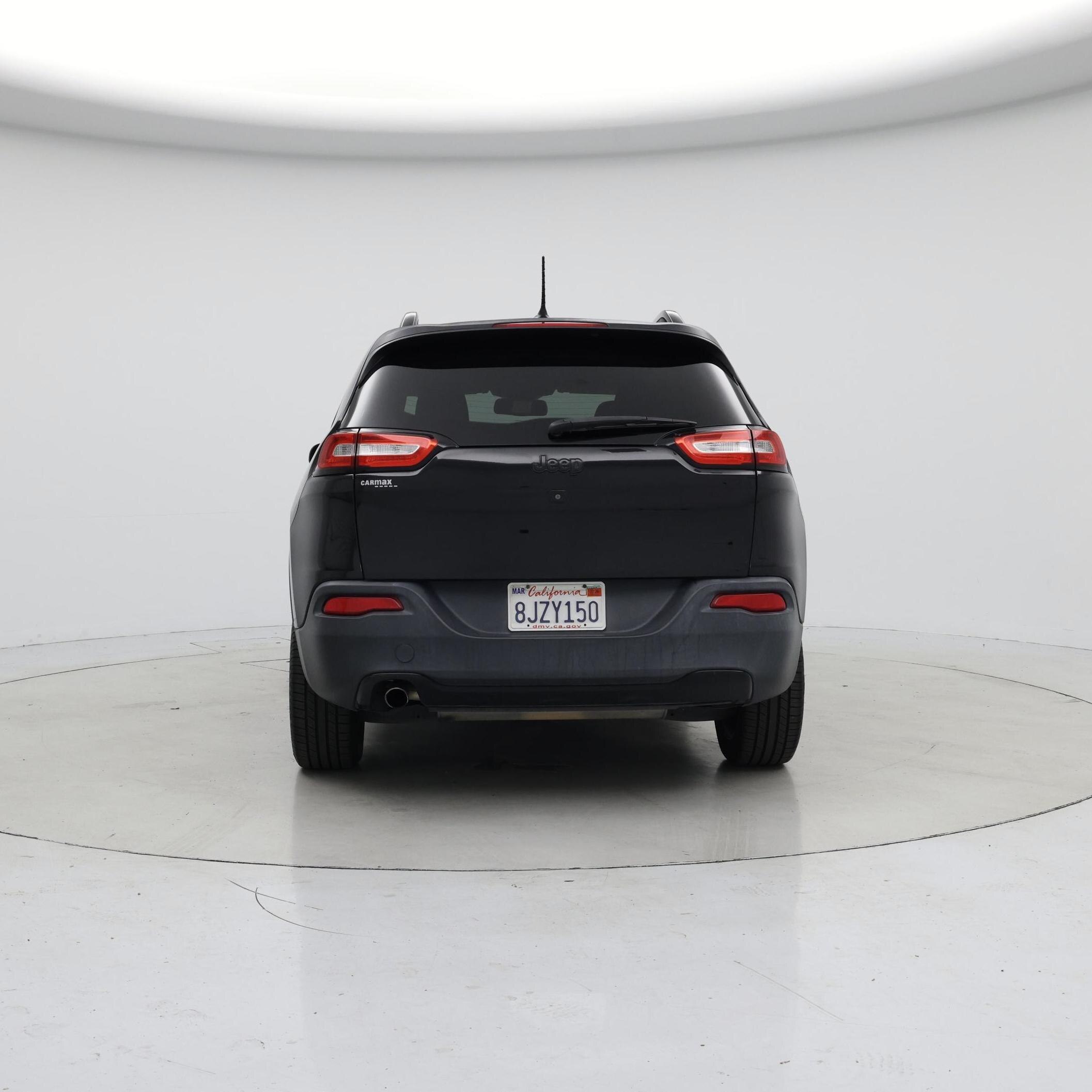Thumbnail: 2018 Jeep Cherokee - 6