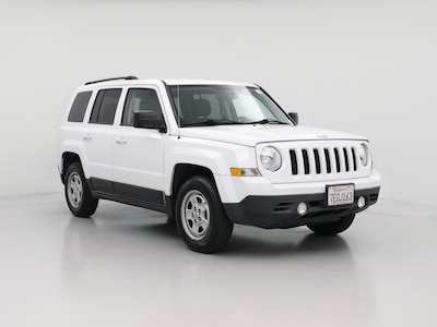 White 2014 Jeep Patriot Latitude