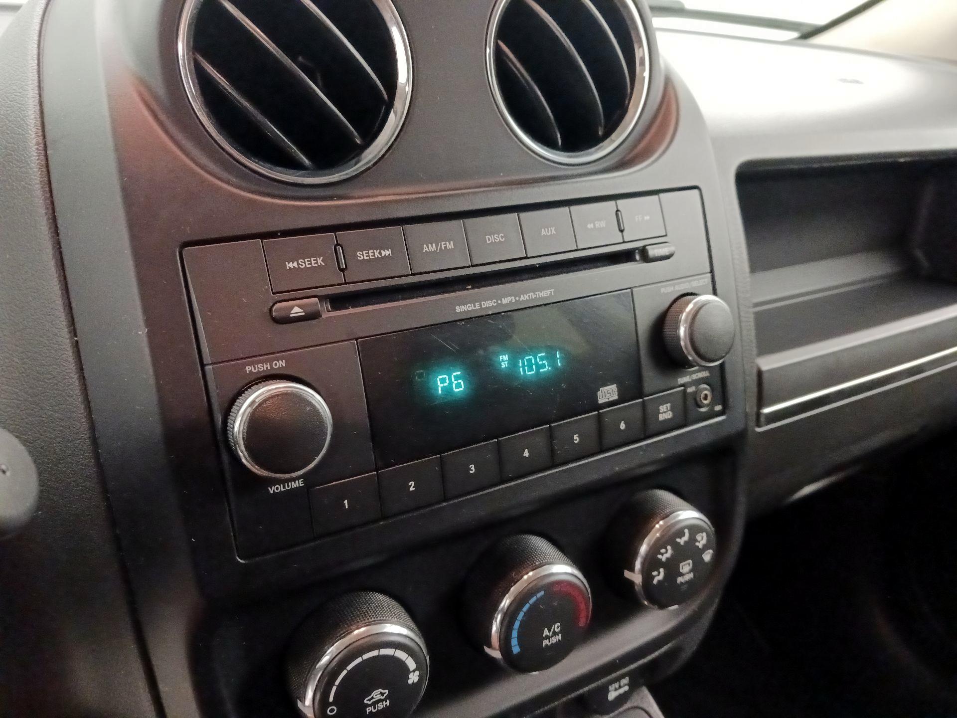 Thumbnail: 2014 Jeep Patriot - 13