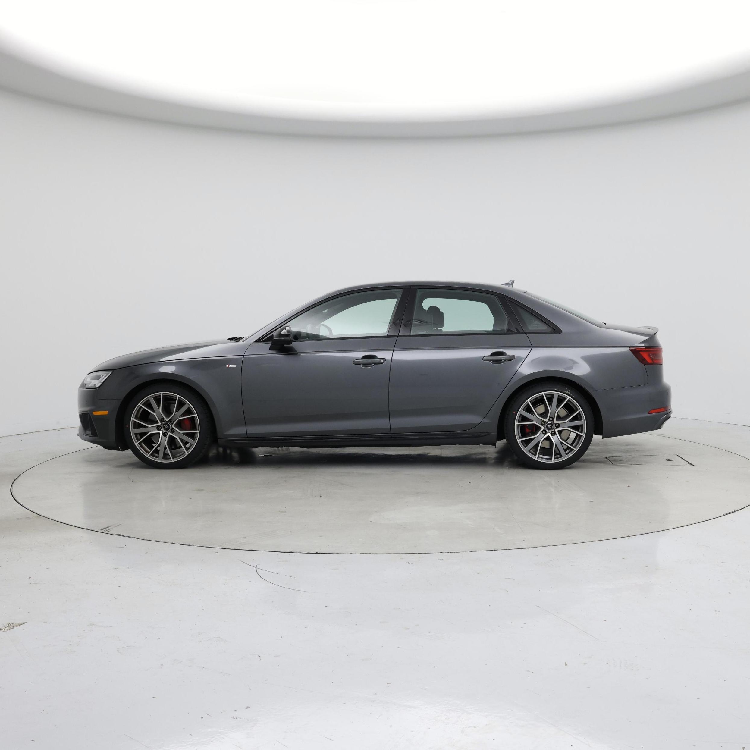 Thumbnail: 2019 Audi A4 - 3