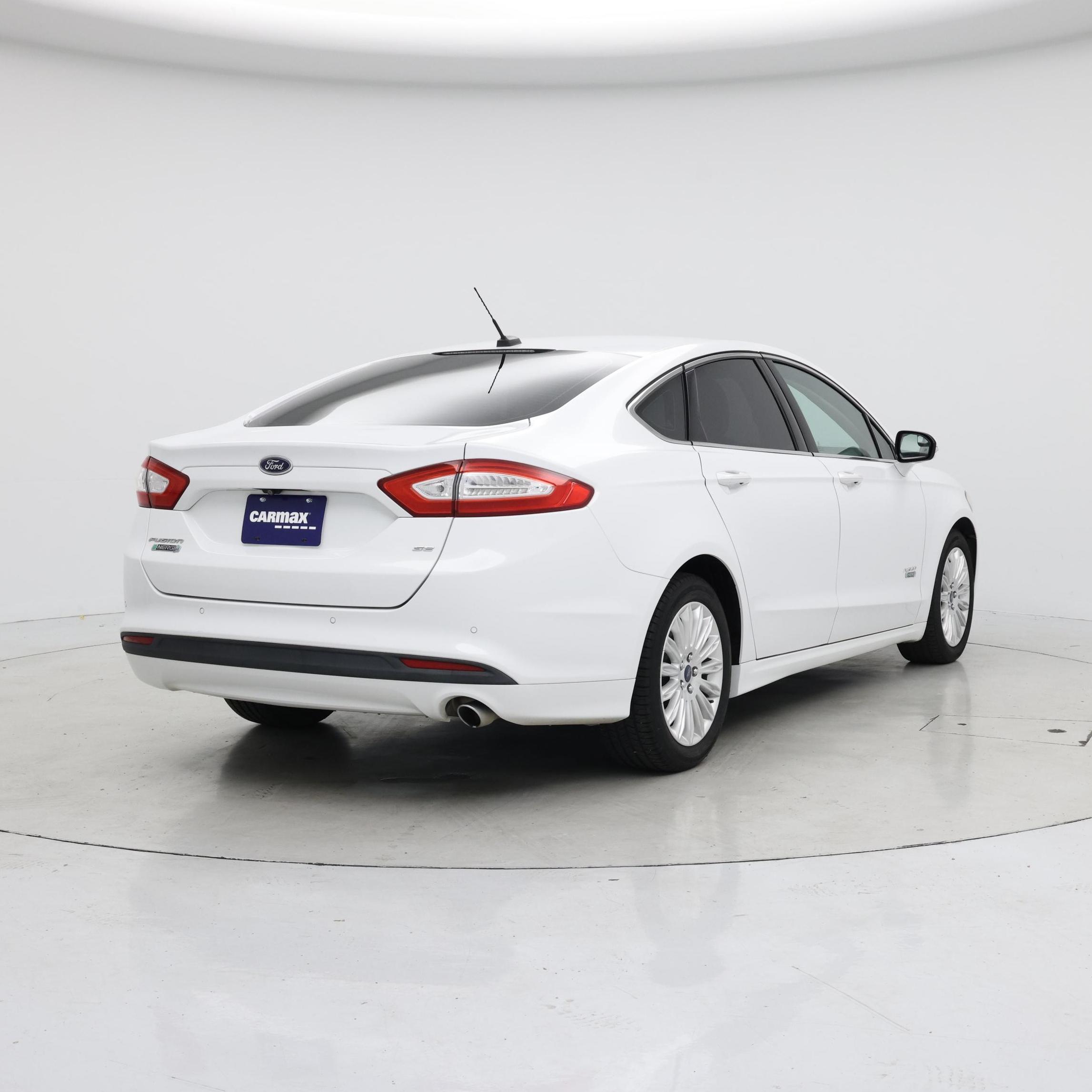 Thumbnail: 2016 Ford Fusion - 8