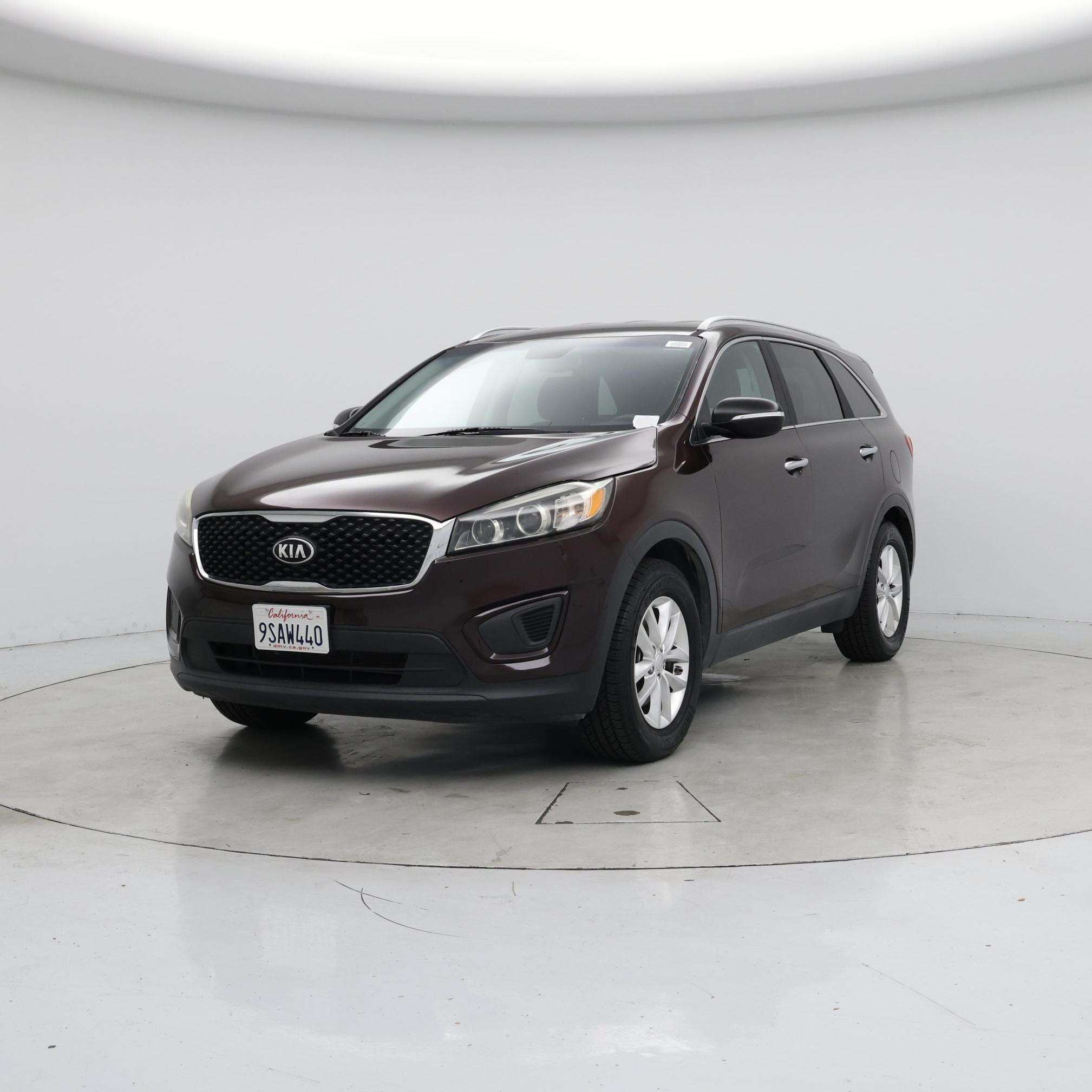 Thumbnail: 2016 Kia Sorento - 4