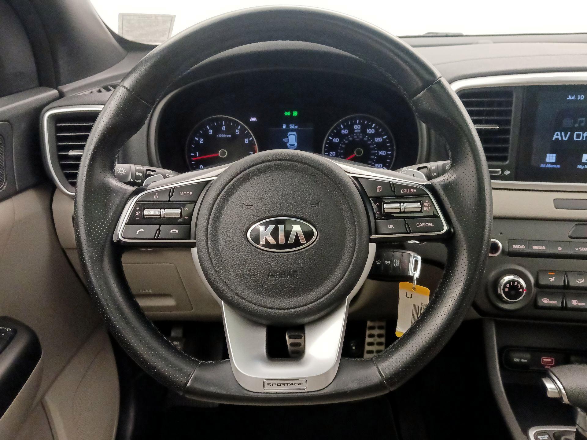 Thumbnail: 2020 Kia Sportage - 10