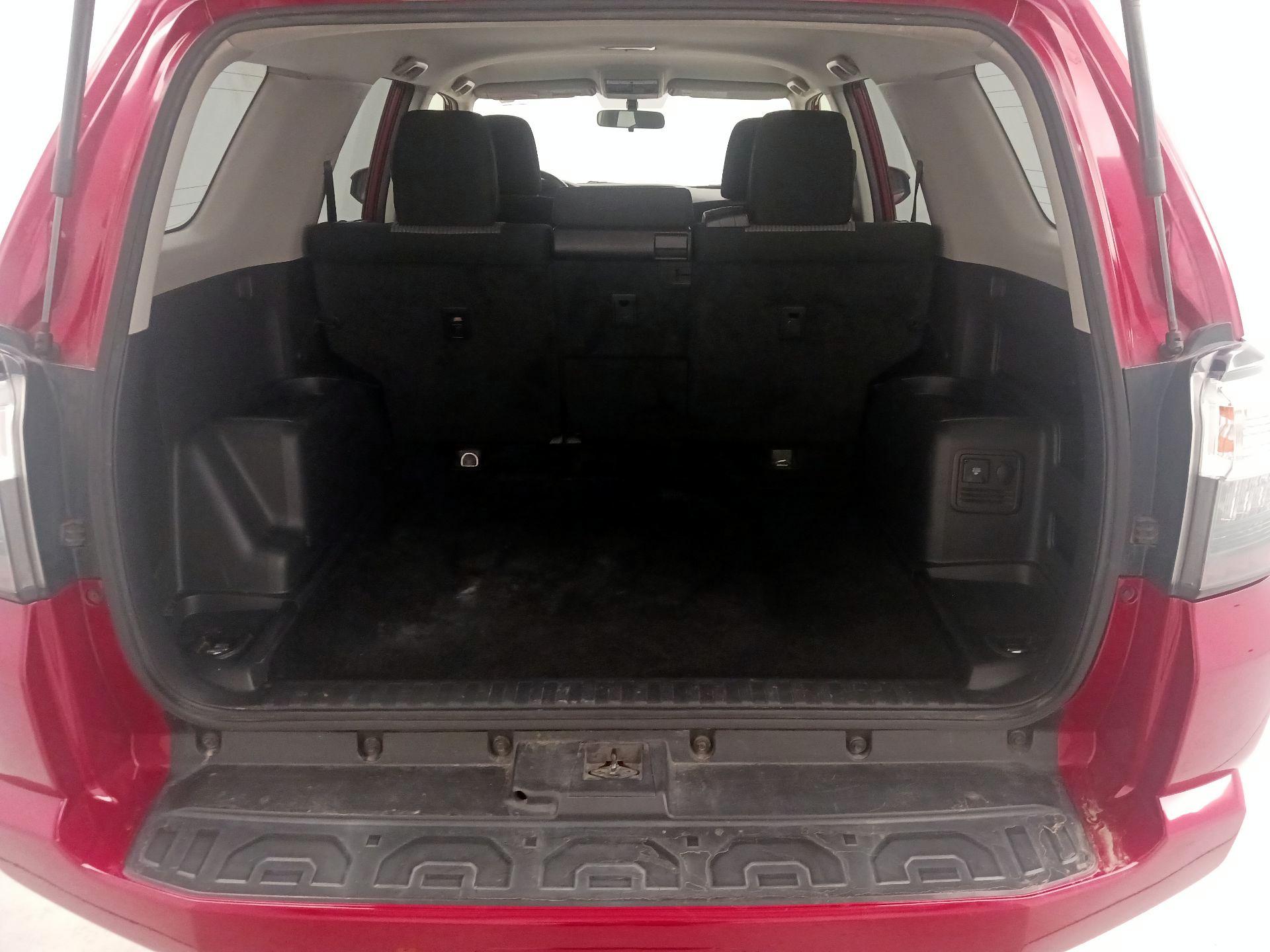 Thumbnail: 2015 Toyota 4Runner - 20