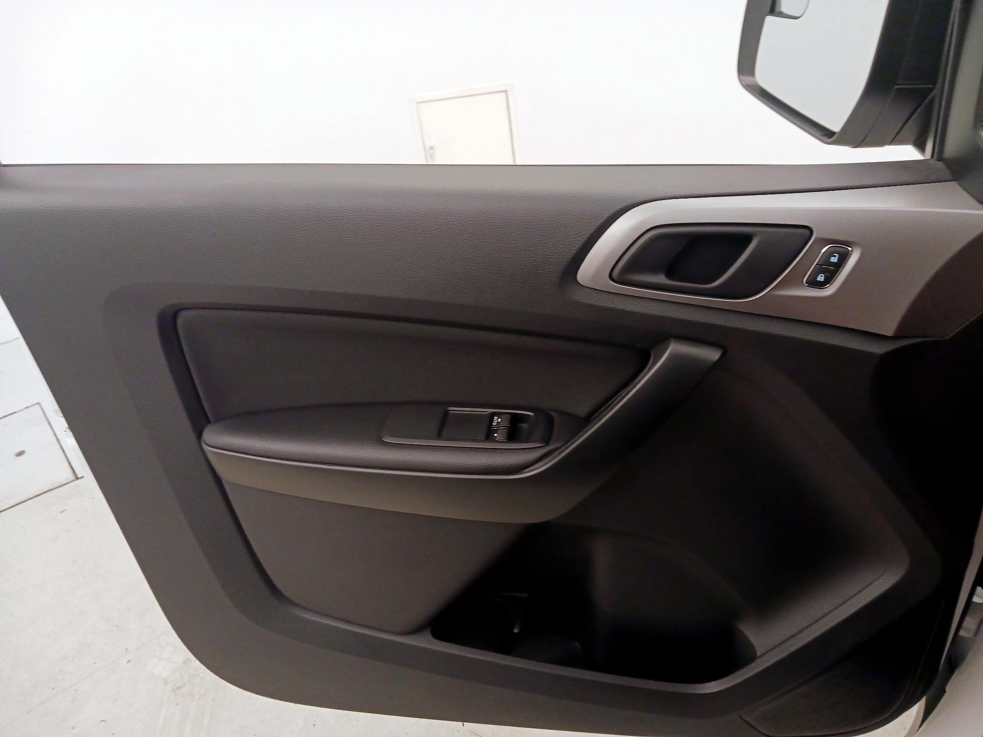 Thumbnail: 2021 Ford Ranger - 12