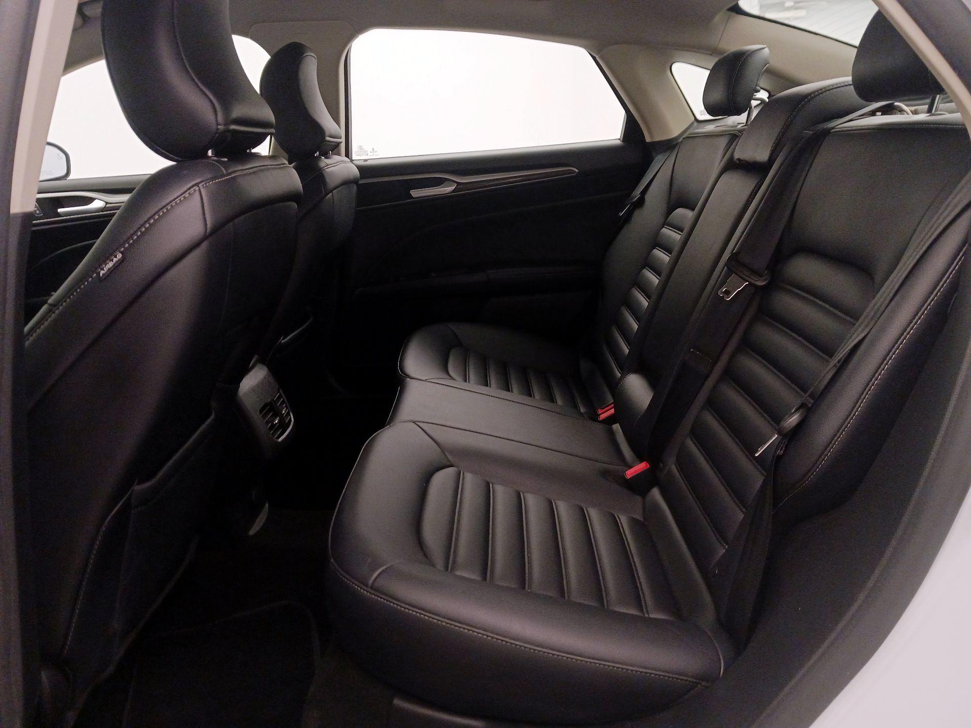 Thumbnail: 2019 Ford Fusion - 19