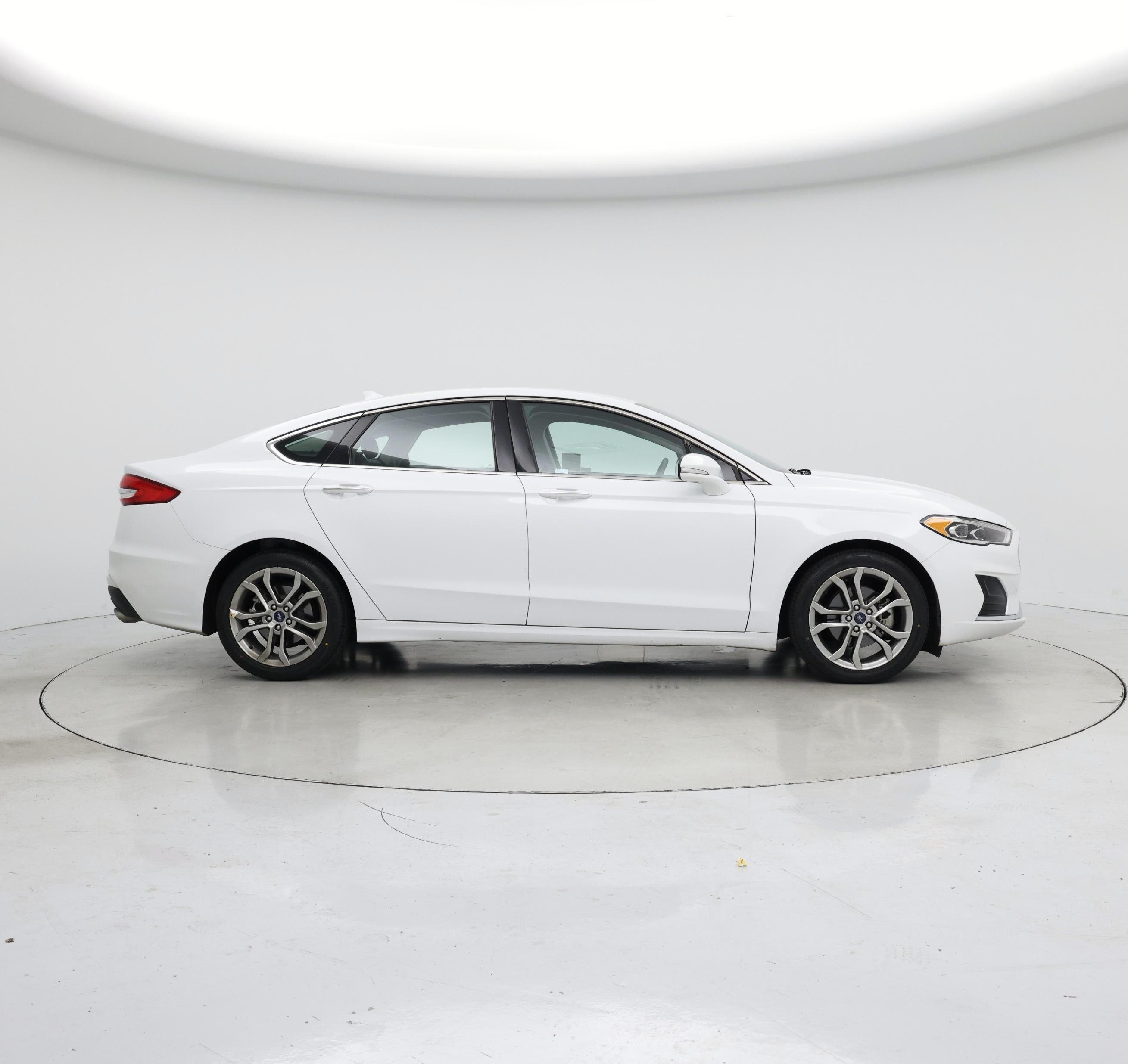 Thumbnail: 2019 Ford Fusion - 7