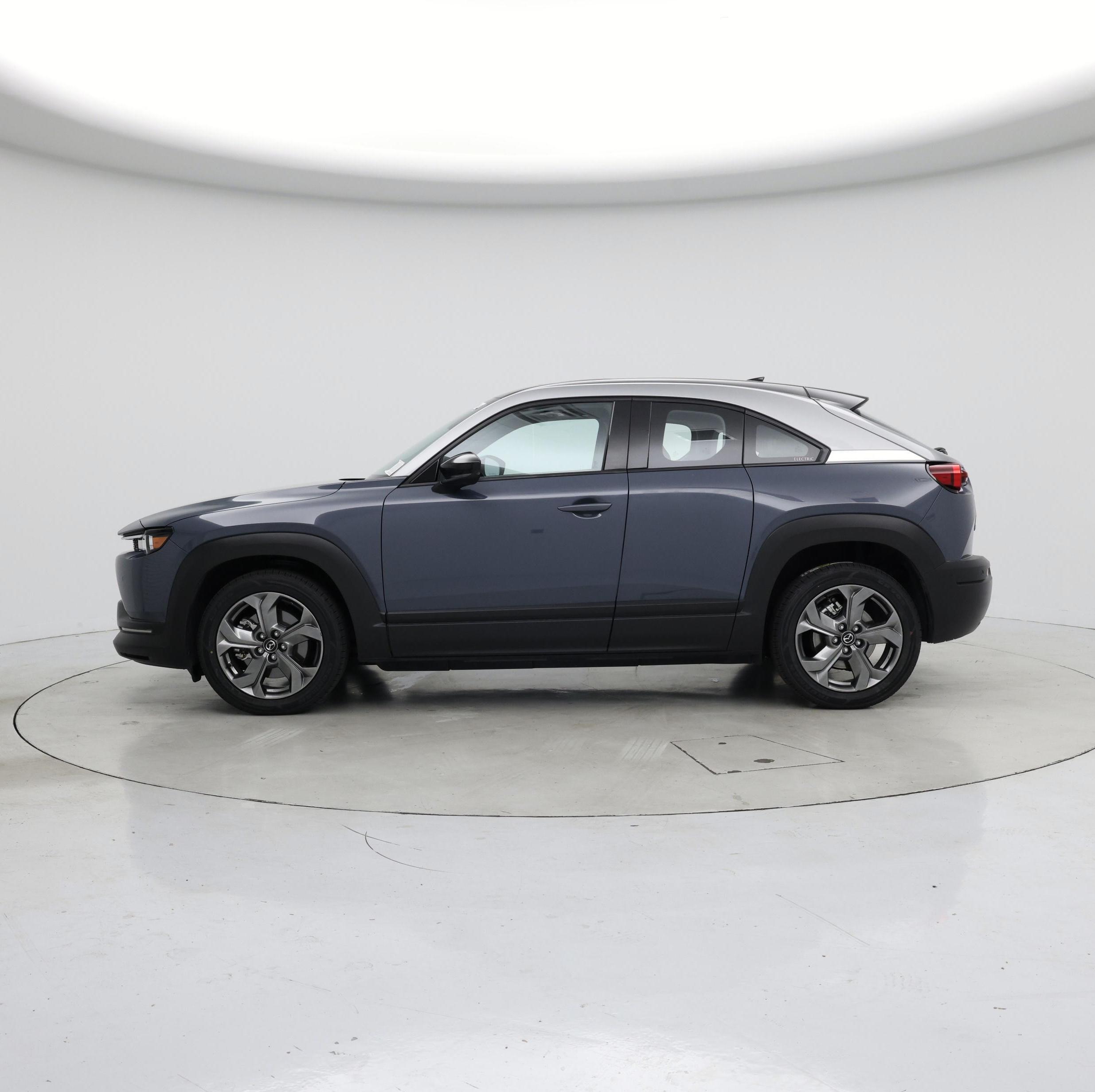 Thumbnail: 2022 Mazda MX-30 - 3