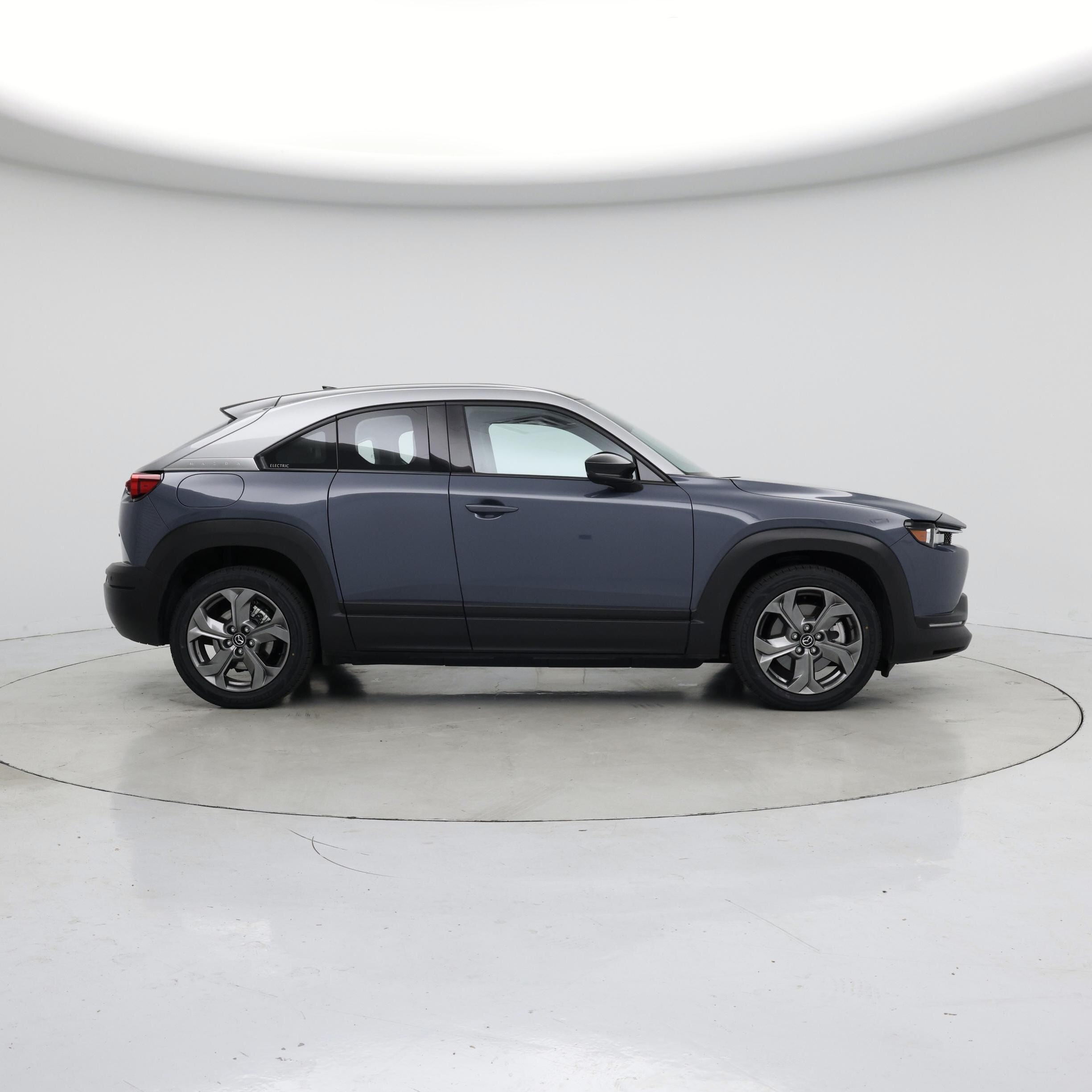 Thumbnail: 2022 Mazda MX-30 - 7