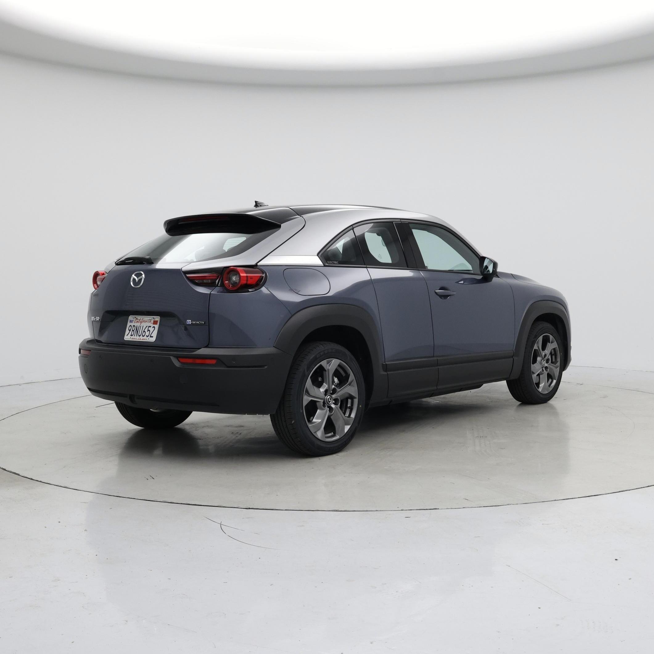 Thumbnail: 2022 Mazda MX-30 - 8