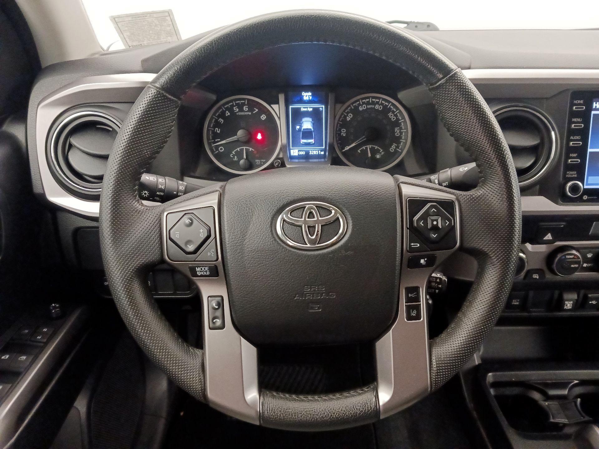 Thumbnail: 2021 Toyota Tacoma - 10