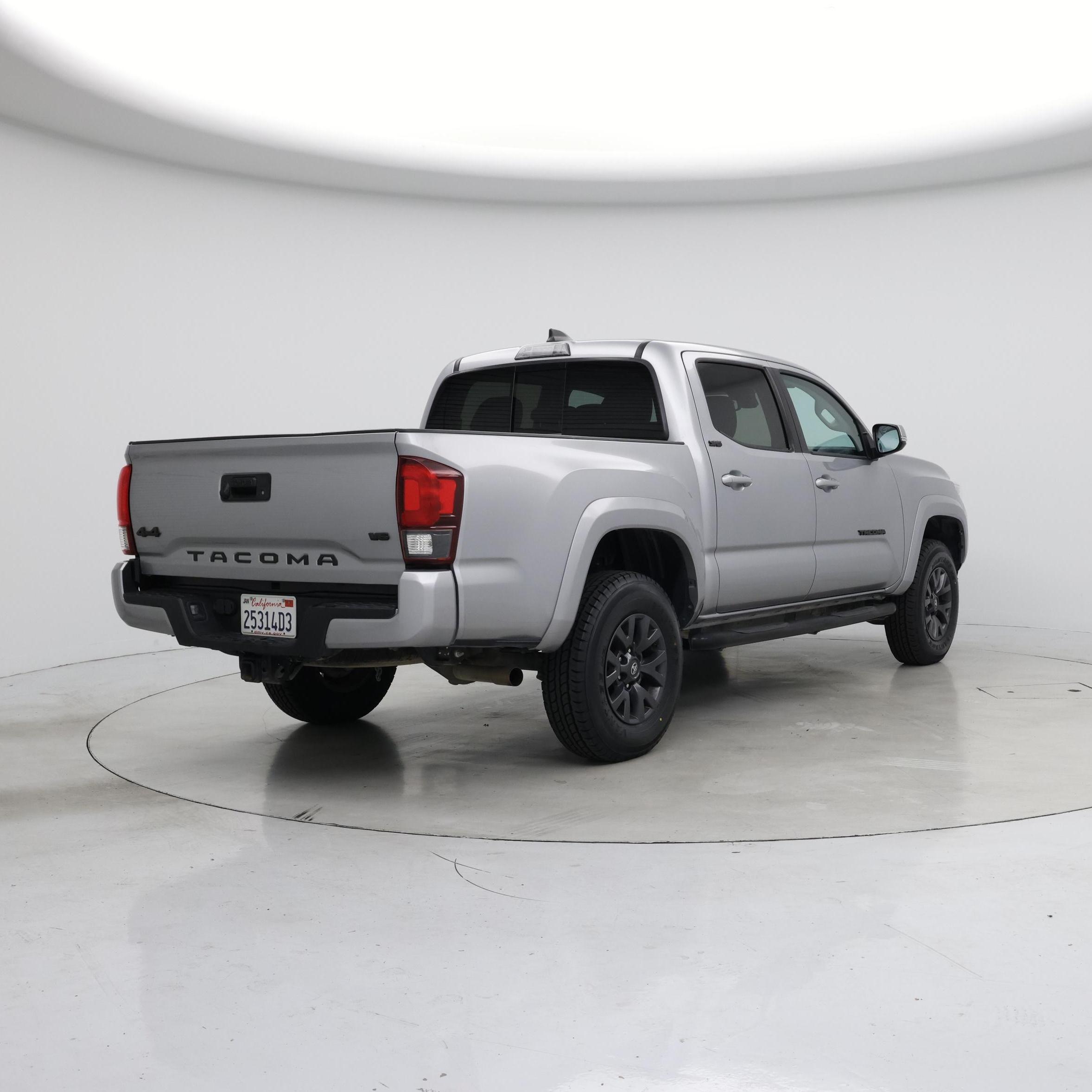 Thumbnail: 2021 Toyota Tacoma - 8