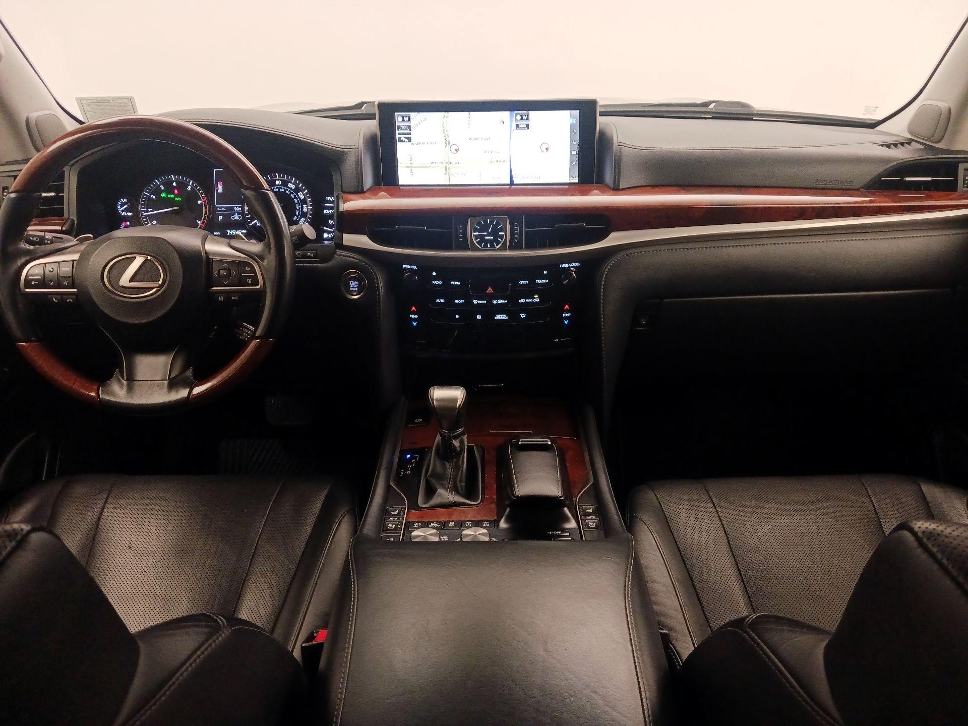 Thumbnail: 2019 Lexus LX - 9