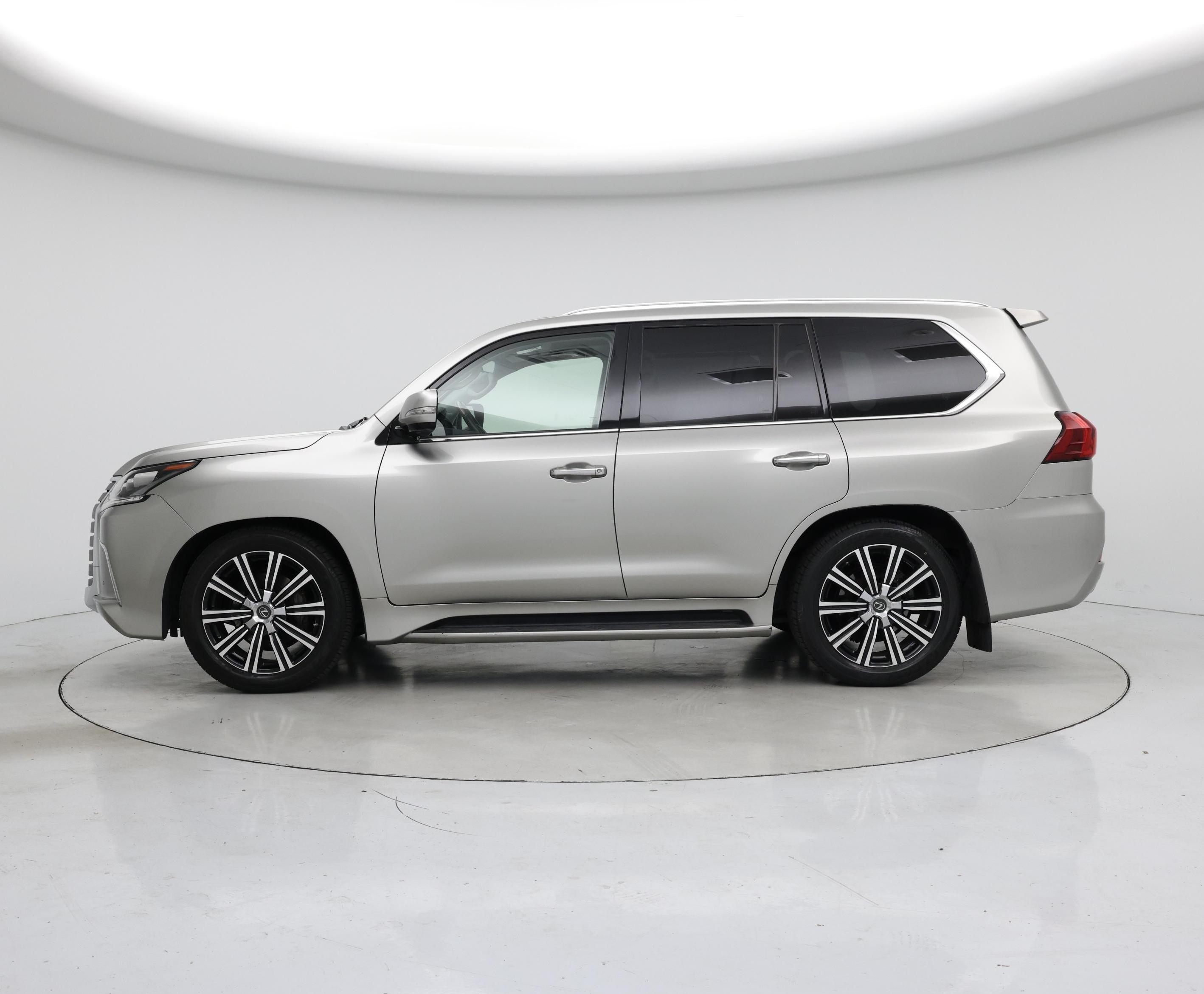 Thumbnail: 2019 Lexus LX - 3