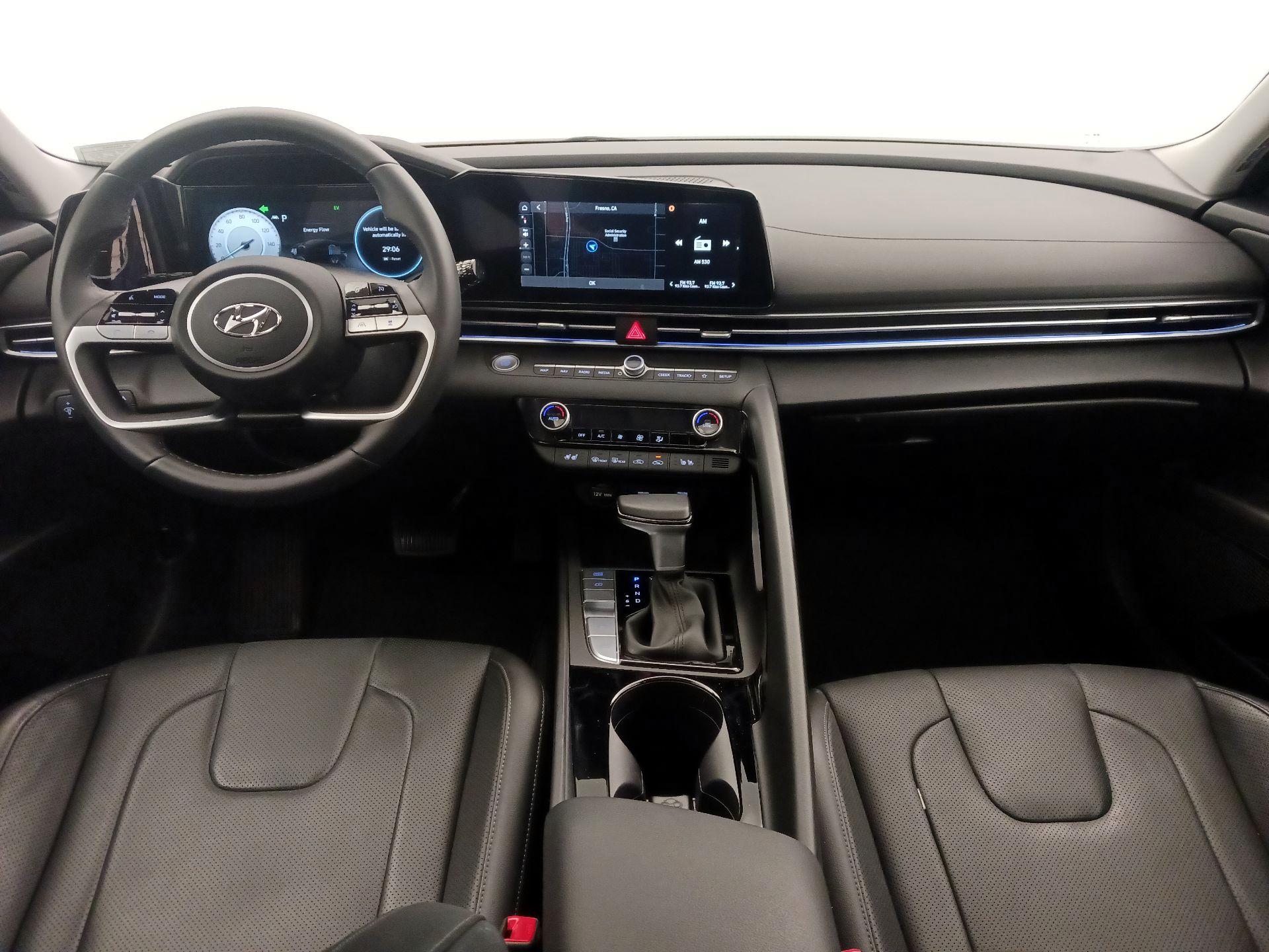 Thumbnail: 2023 Hyundai Elantra - 9