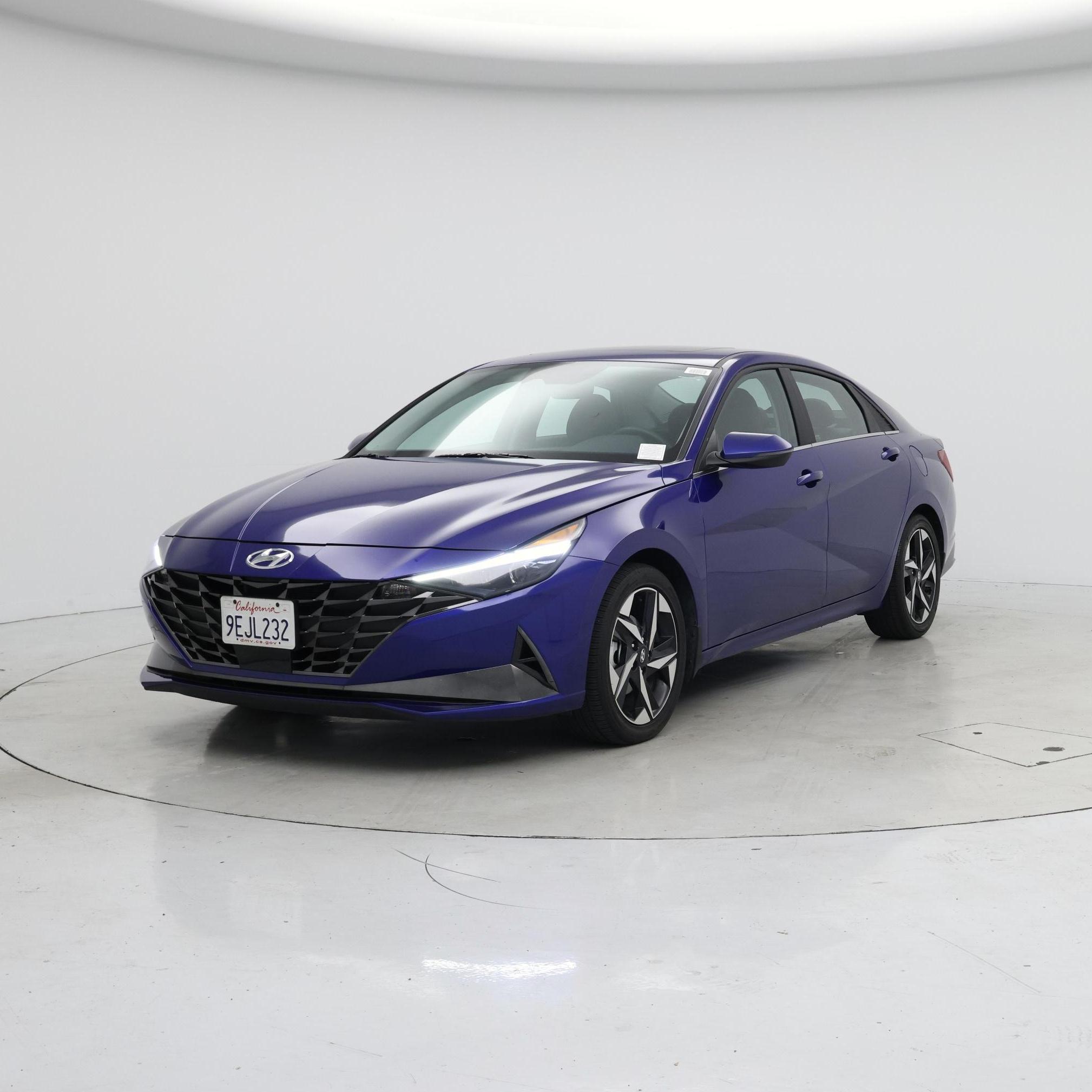 Thumbnail: 2023 Hyundai Elantra - 4