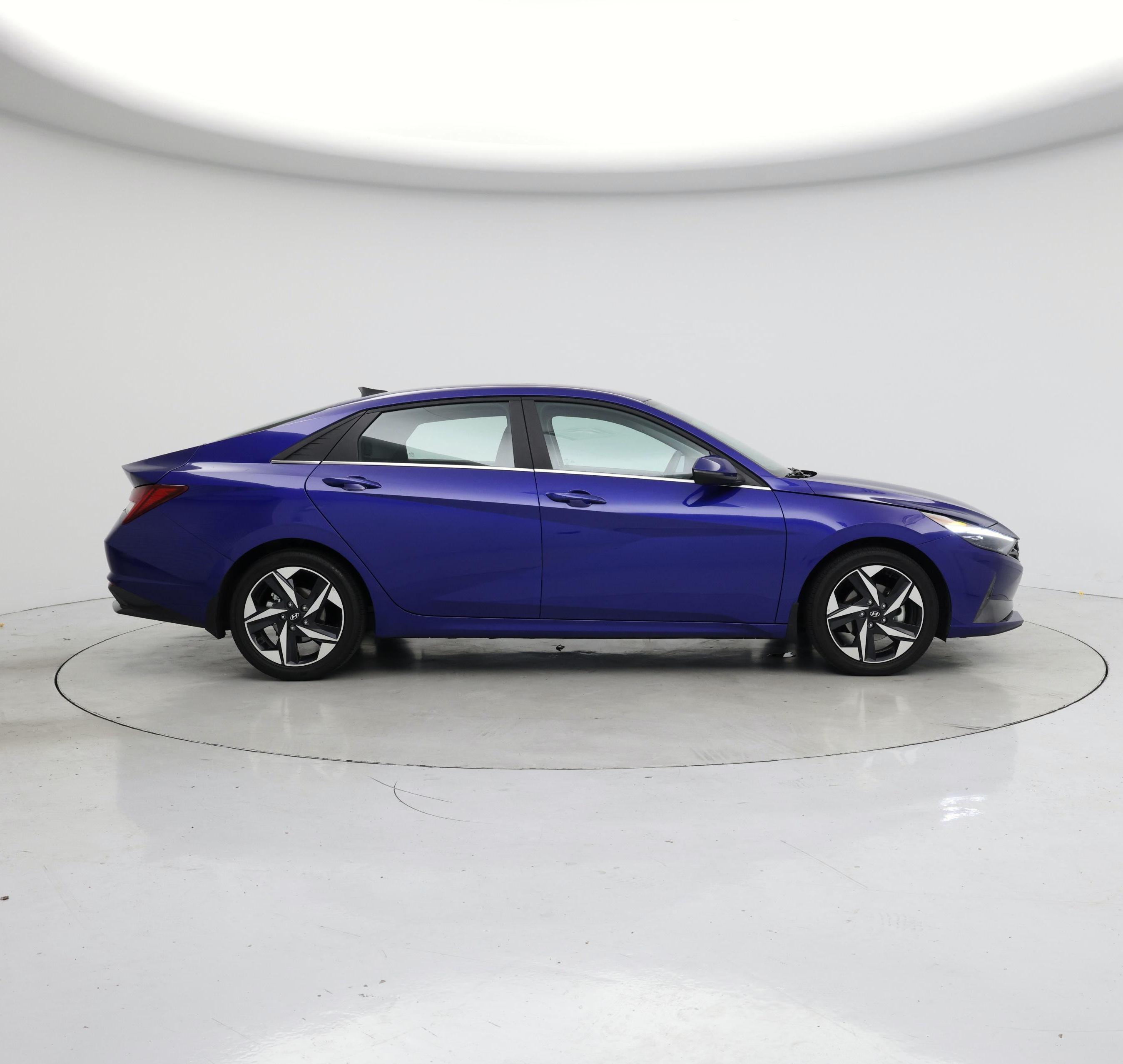 Thumbnail: 2023 Hyundai Elantra - 7