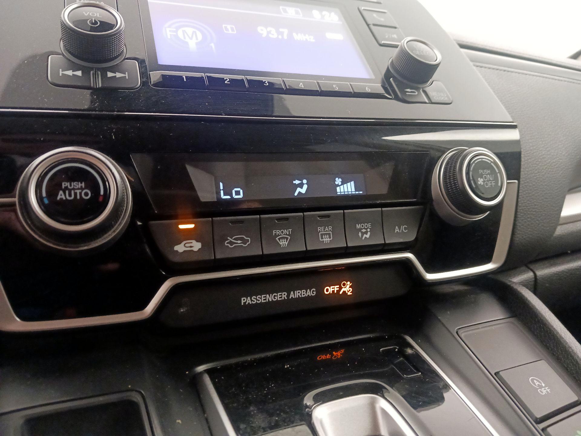 Thumbnail: 2021 Honda CR-V - 16