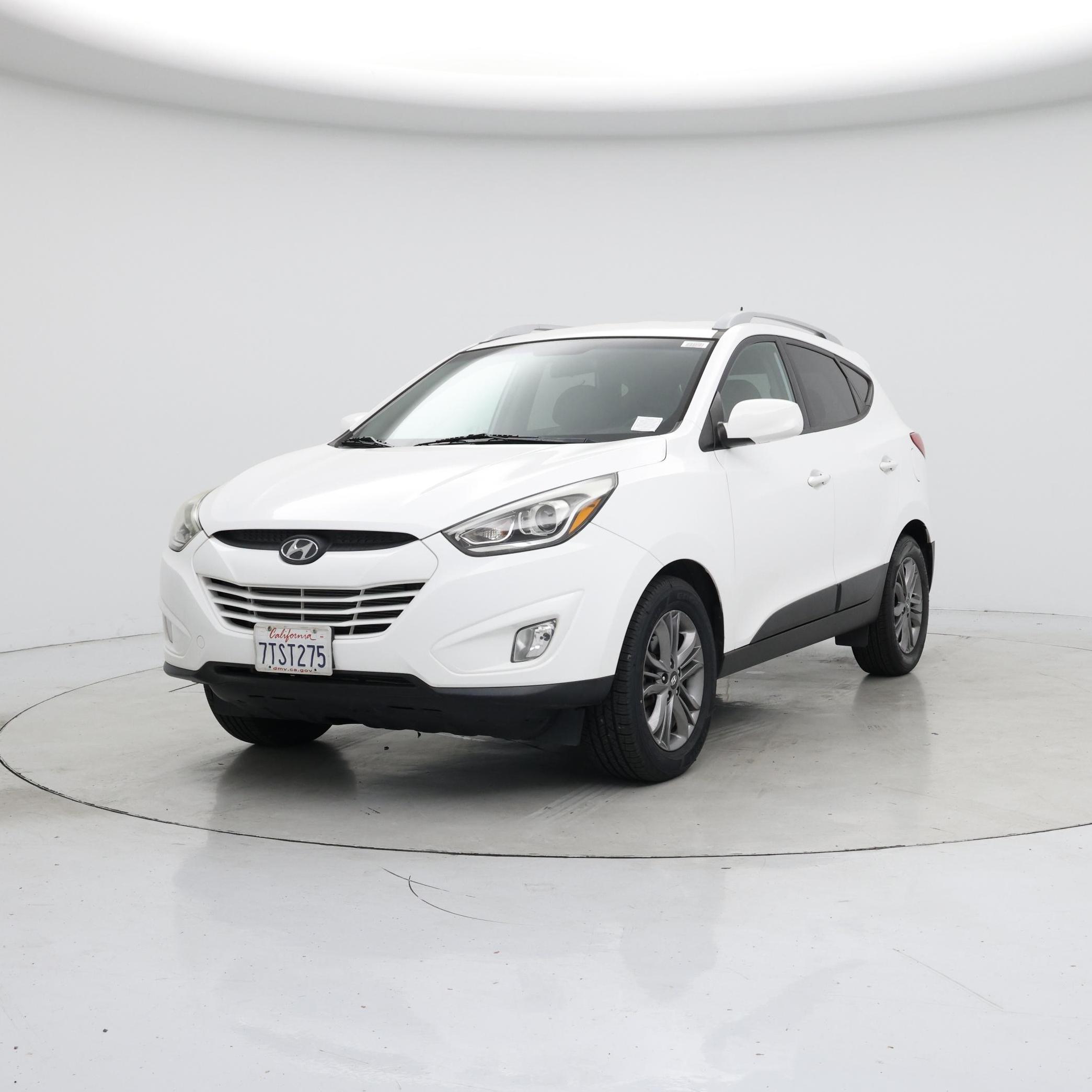 Thumbnail: 2015 Hyundai Tucson - 4