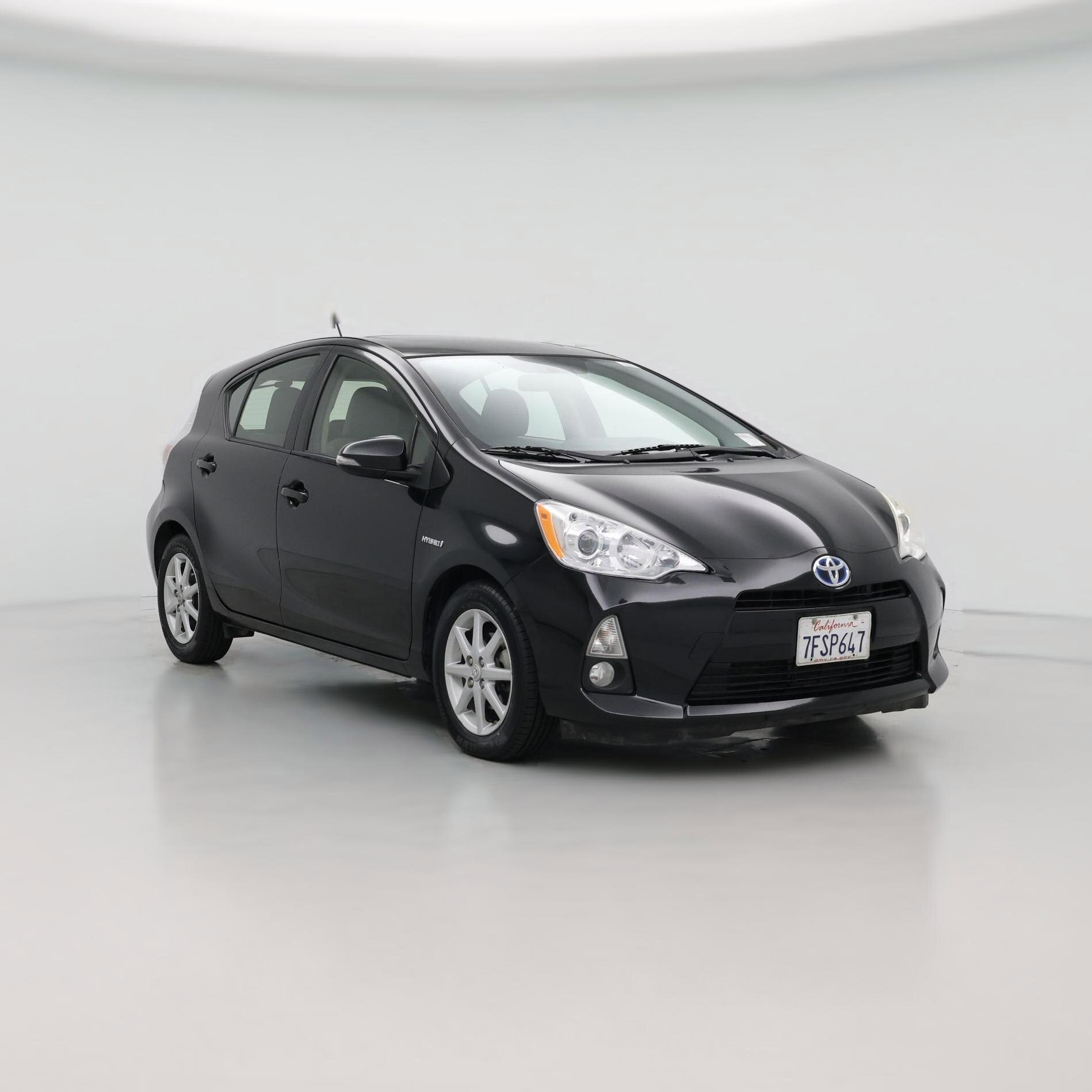 Thumbnail: 2013 Toyota Prius c - 1
