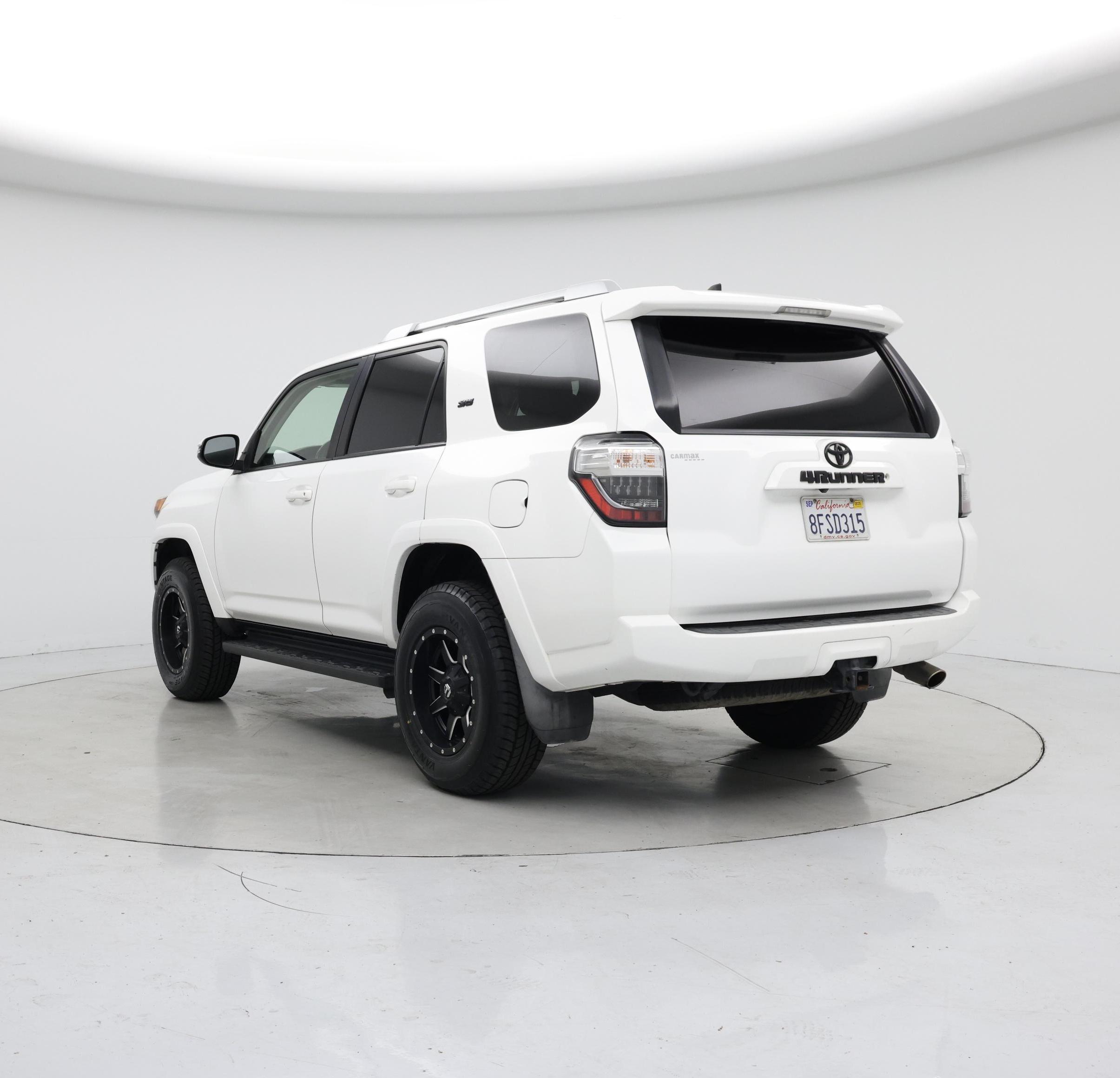 Thumbnail: 2018 Toyota 4Runner - 2